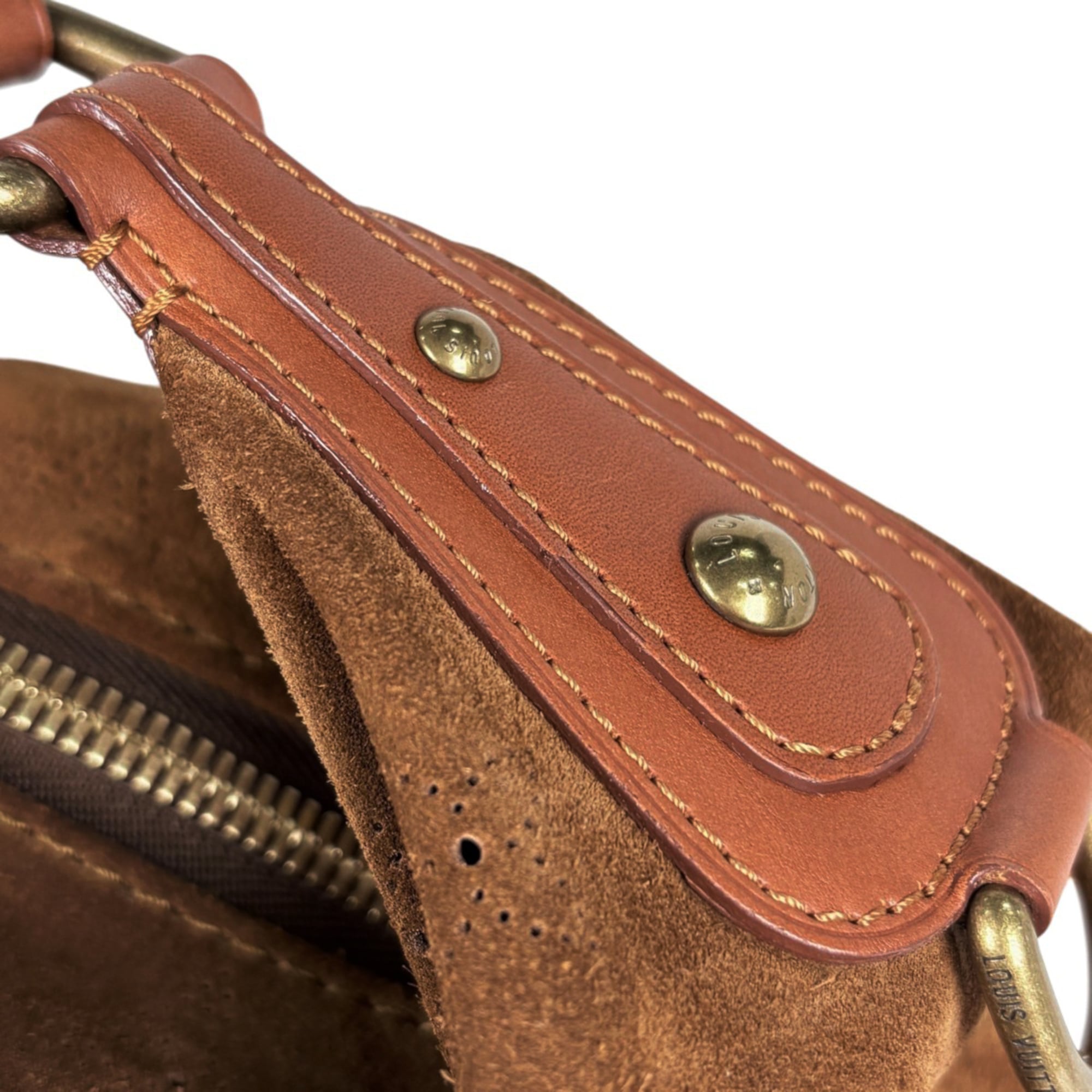 Louis Vuitton Cacao Suede Shoulder Bag (Pre-Owned)