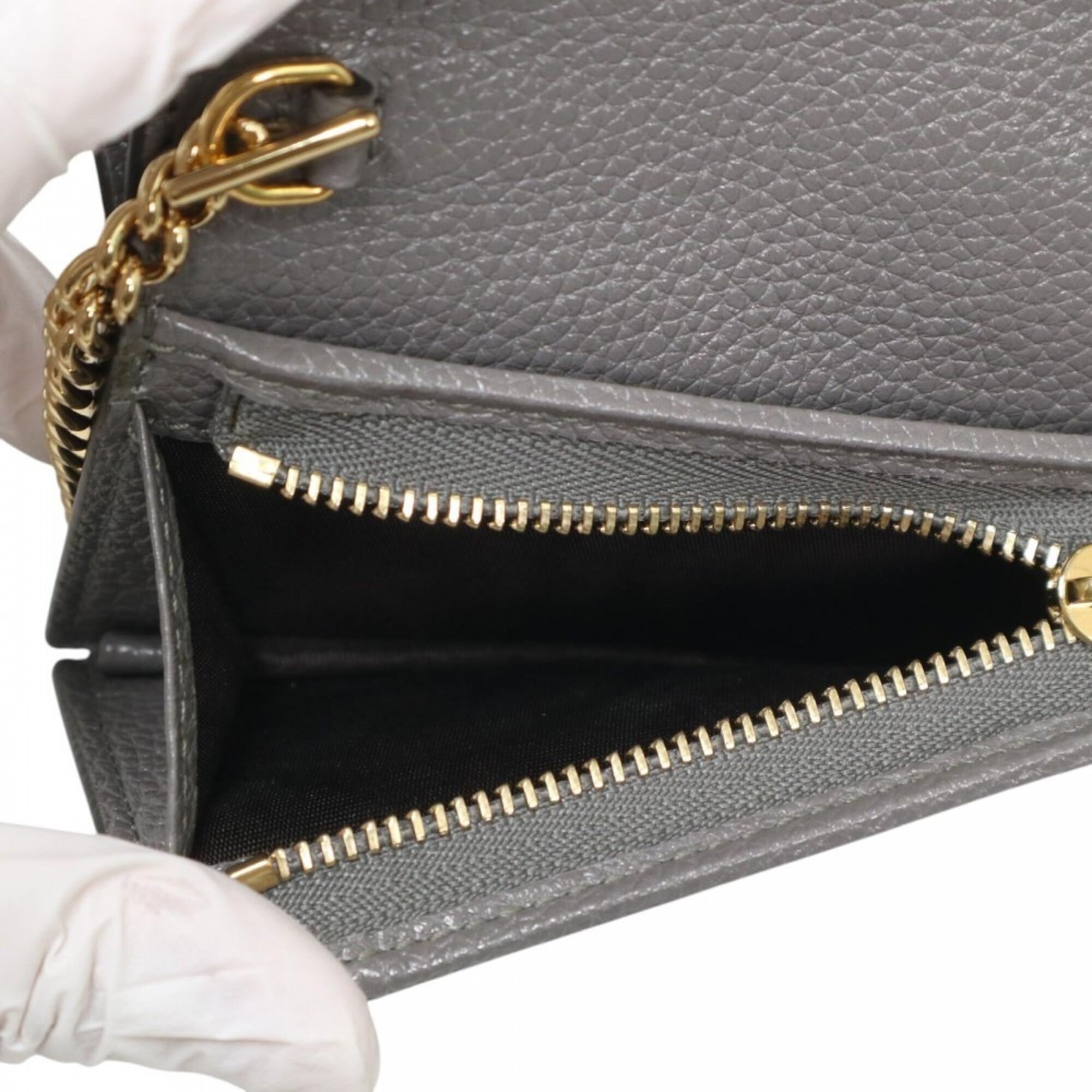 Gucci Gray Leather Wallet (Bi-Fold) (Pre-Owned)