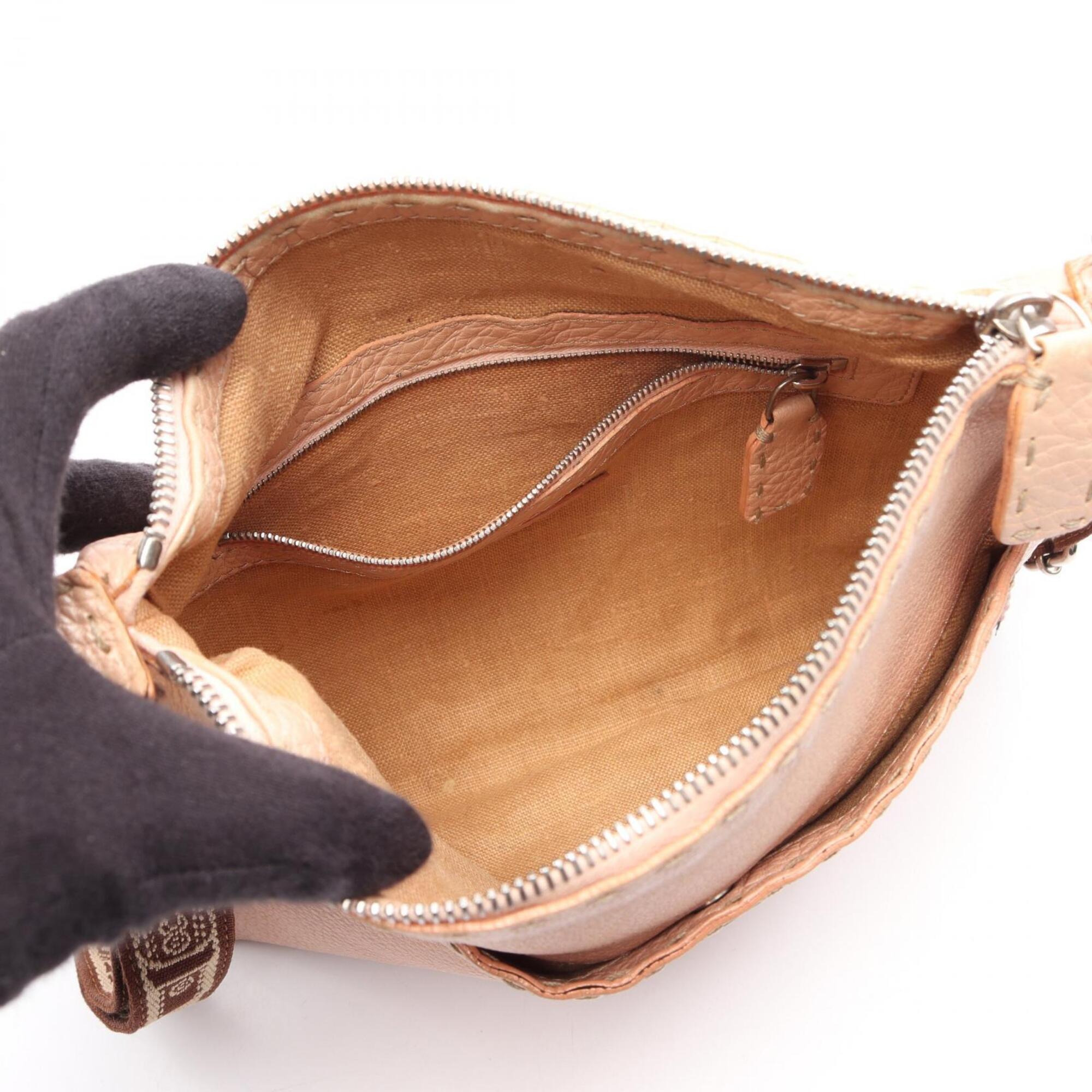 Fendi Pink Leather Handbag Shoulder Bag (Pre-Owned)