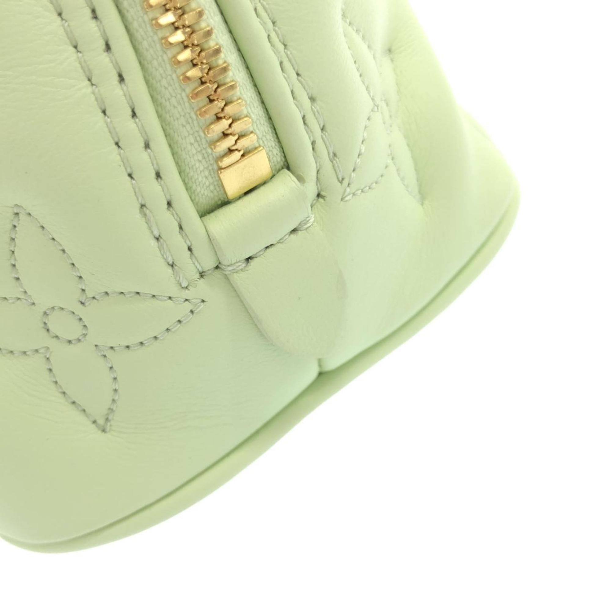 Louis Vuitton Light Green Vert Leather Handbag (Pre-Owned)