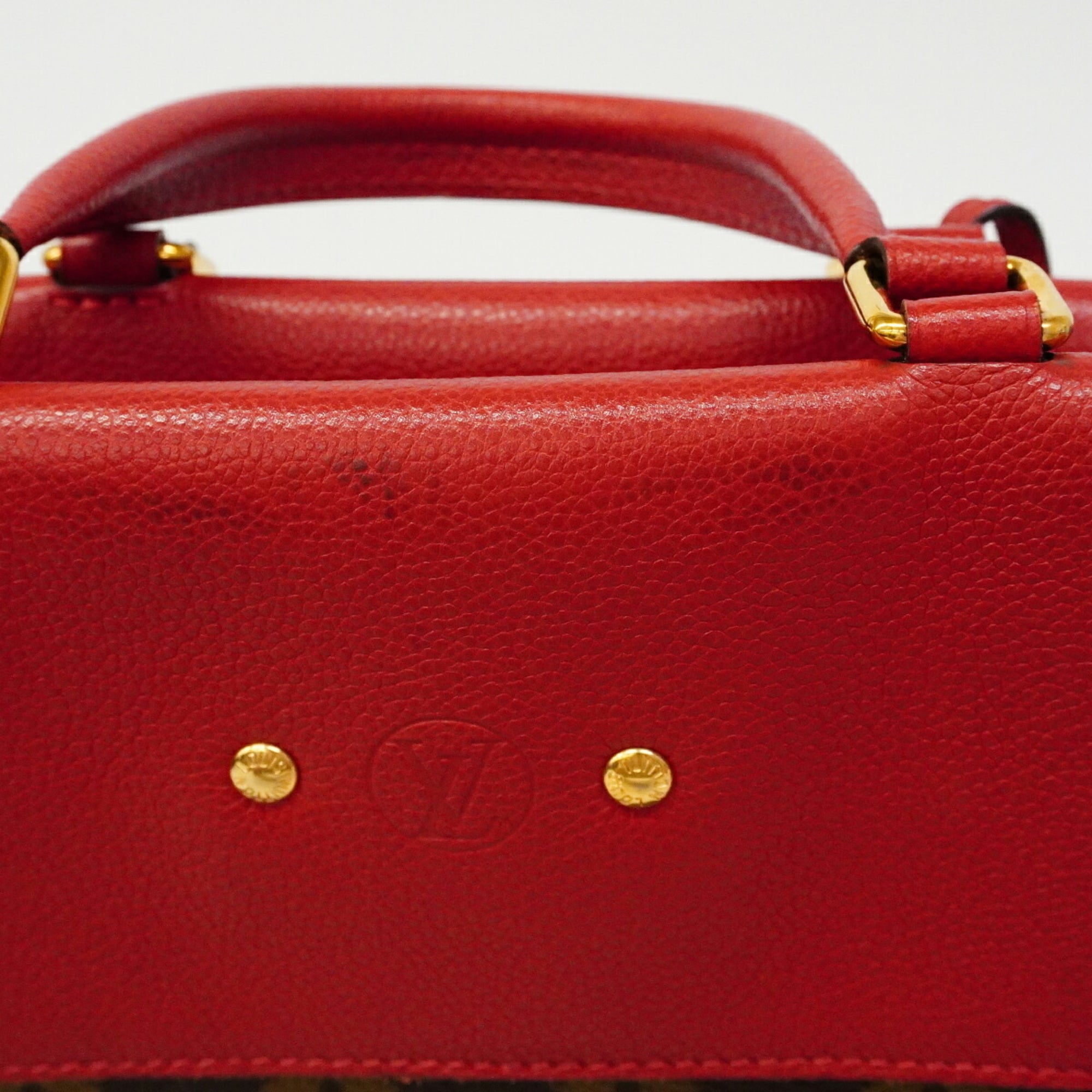 Louis Vuitton Cerise Handbag (Pre-Owned)