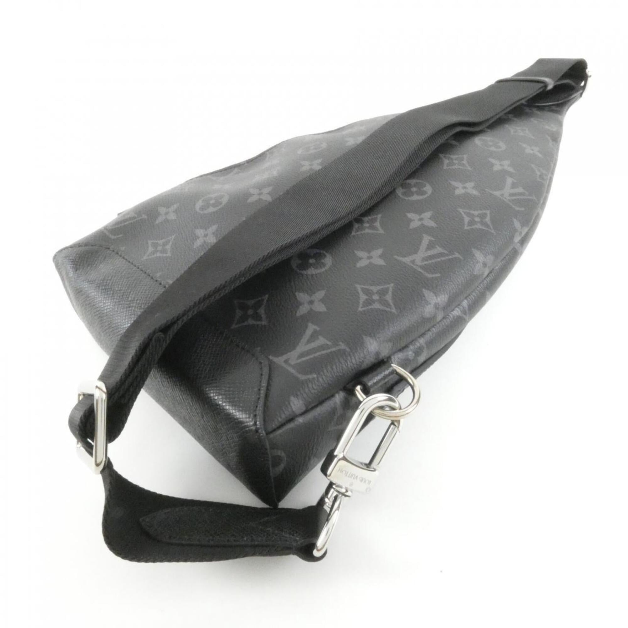 Louis Vuitton Black Coated Canvas Leather Pouch Shoulder Bag (Pre-Owned)