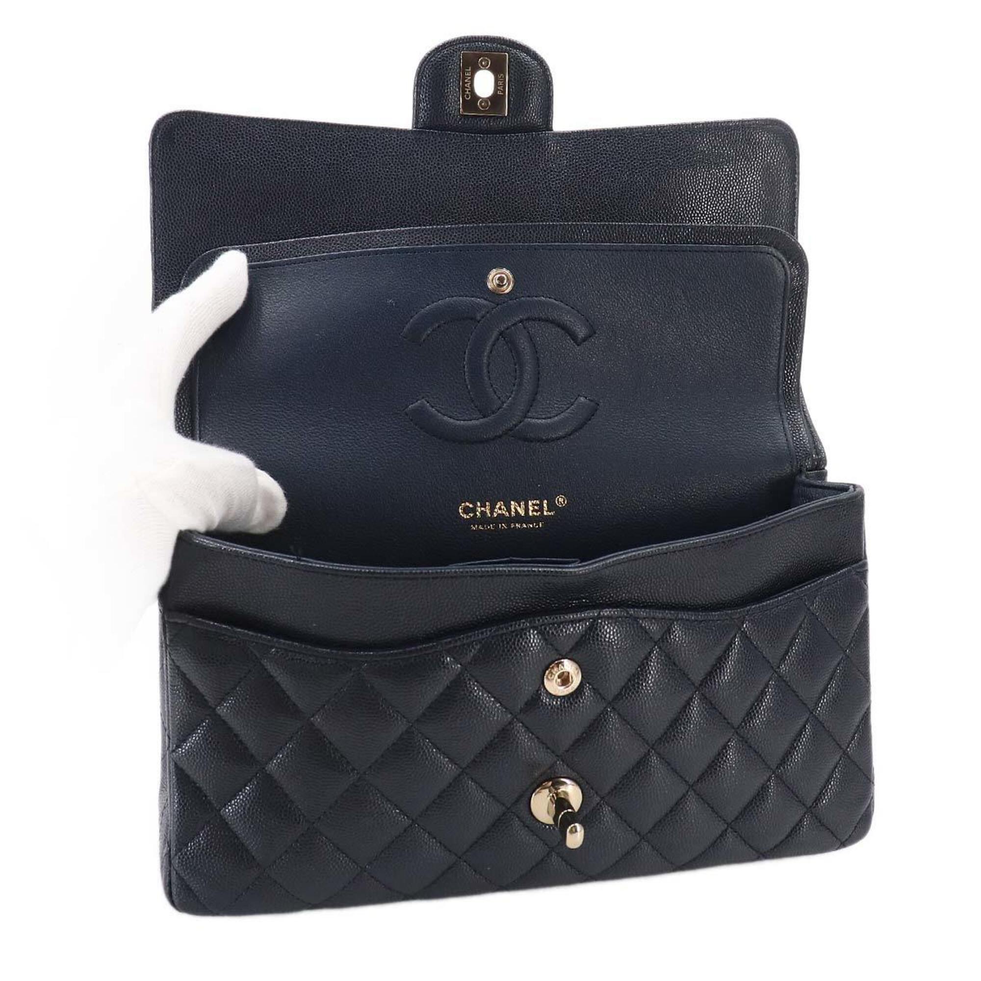 Chanel Matelasse Navy Grained Calfskin Handbag Shoulder Bag (Pre-Owned)