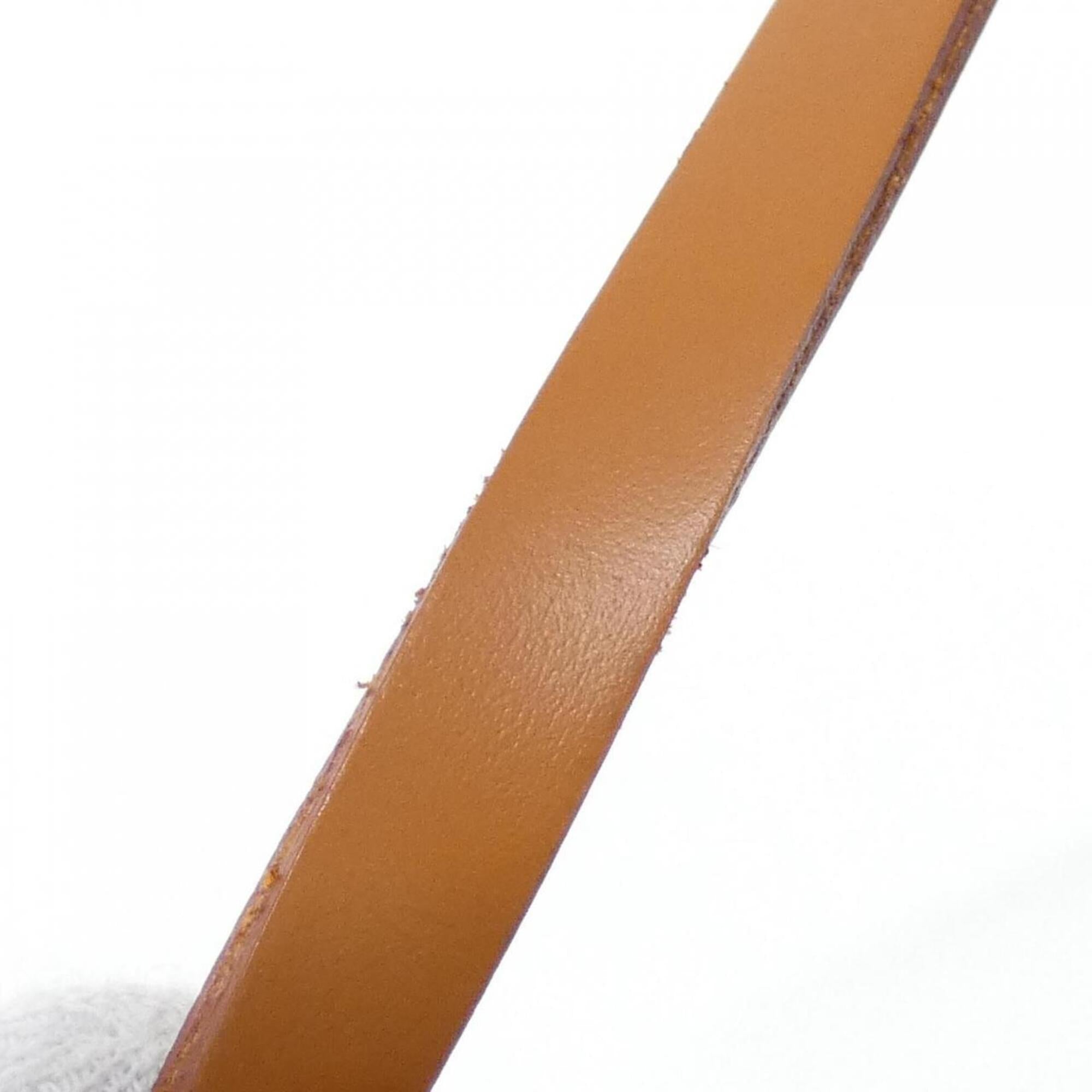 Louis Vuitton Gold Leather Pochette Pouch (Pre-Owned)