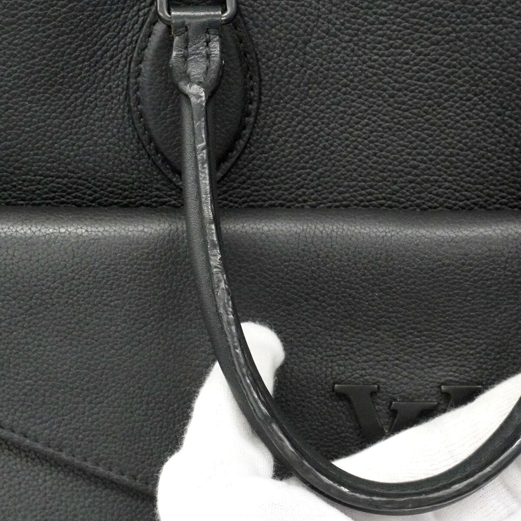 Louis Vuitton Noir Tote Bag (Pre-Owned)