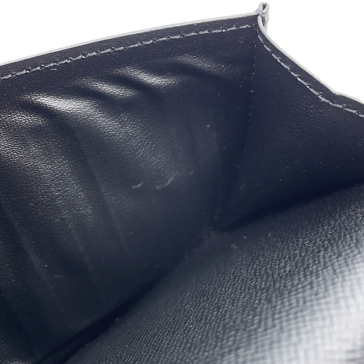 Louis Vuitton Epi Black Noir Epi Leather Long Wallet (Bi-Fold) (Pre-Owned)