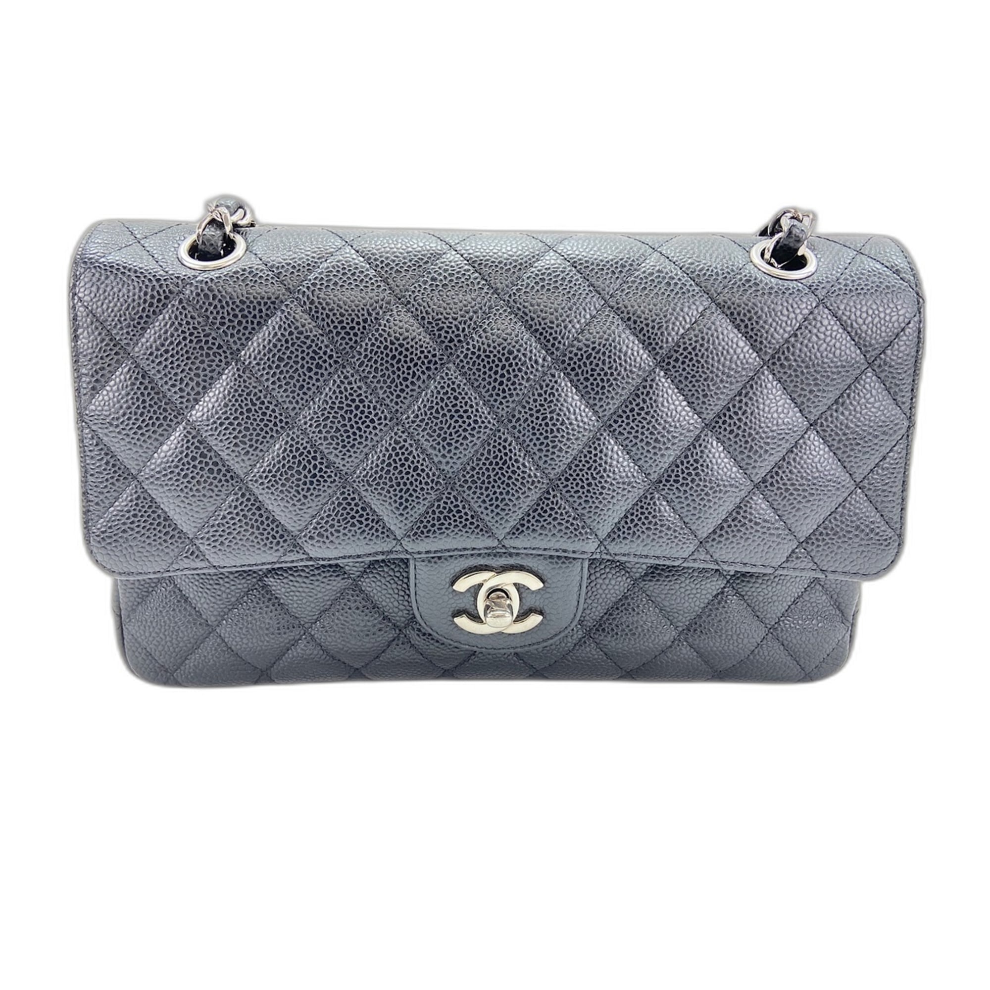 Chanel Matelasse Black Tote Bag (Pre-Owned)