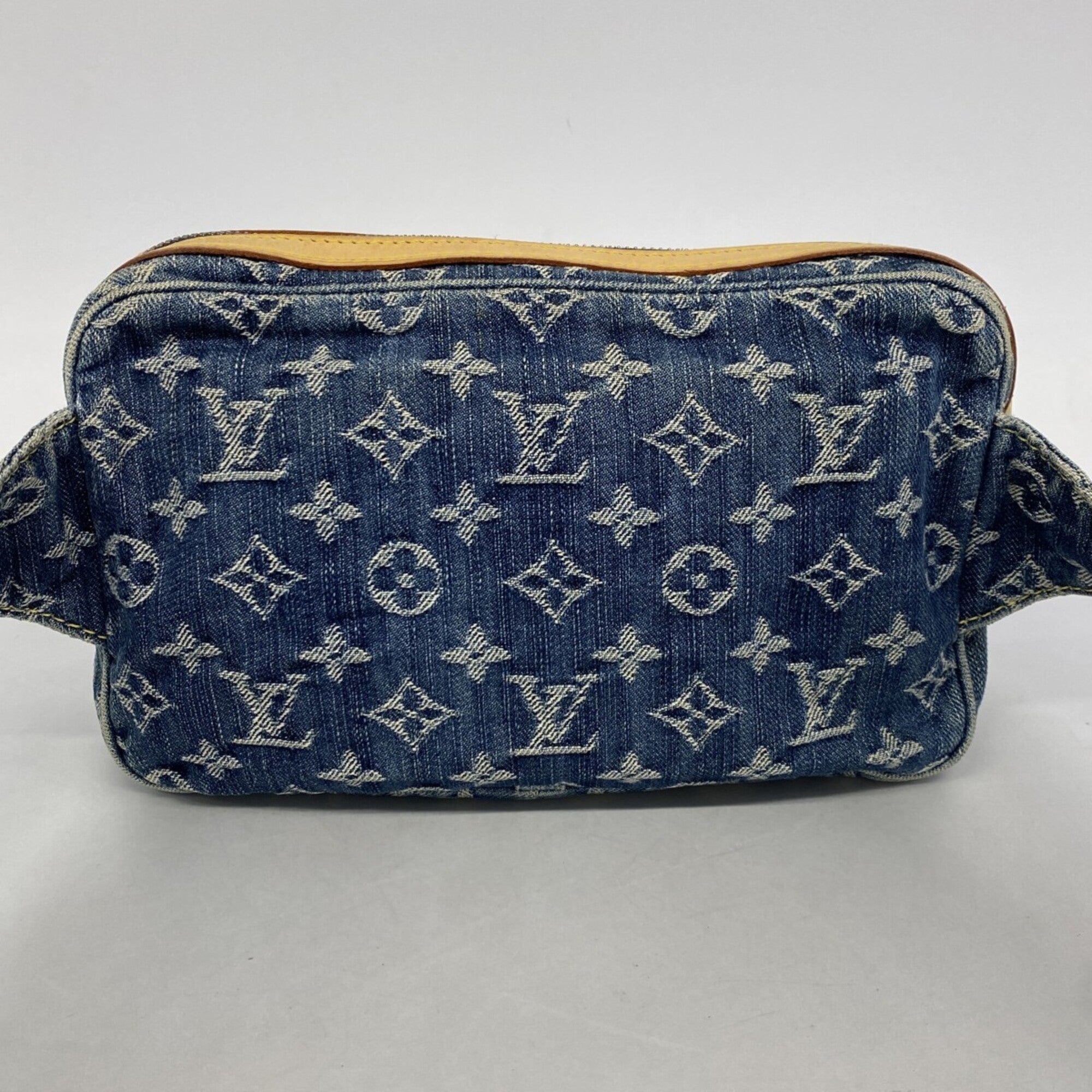 Louis Vuitton Blue Fanny Pack (Pre-Owned)