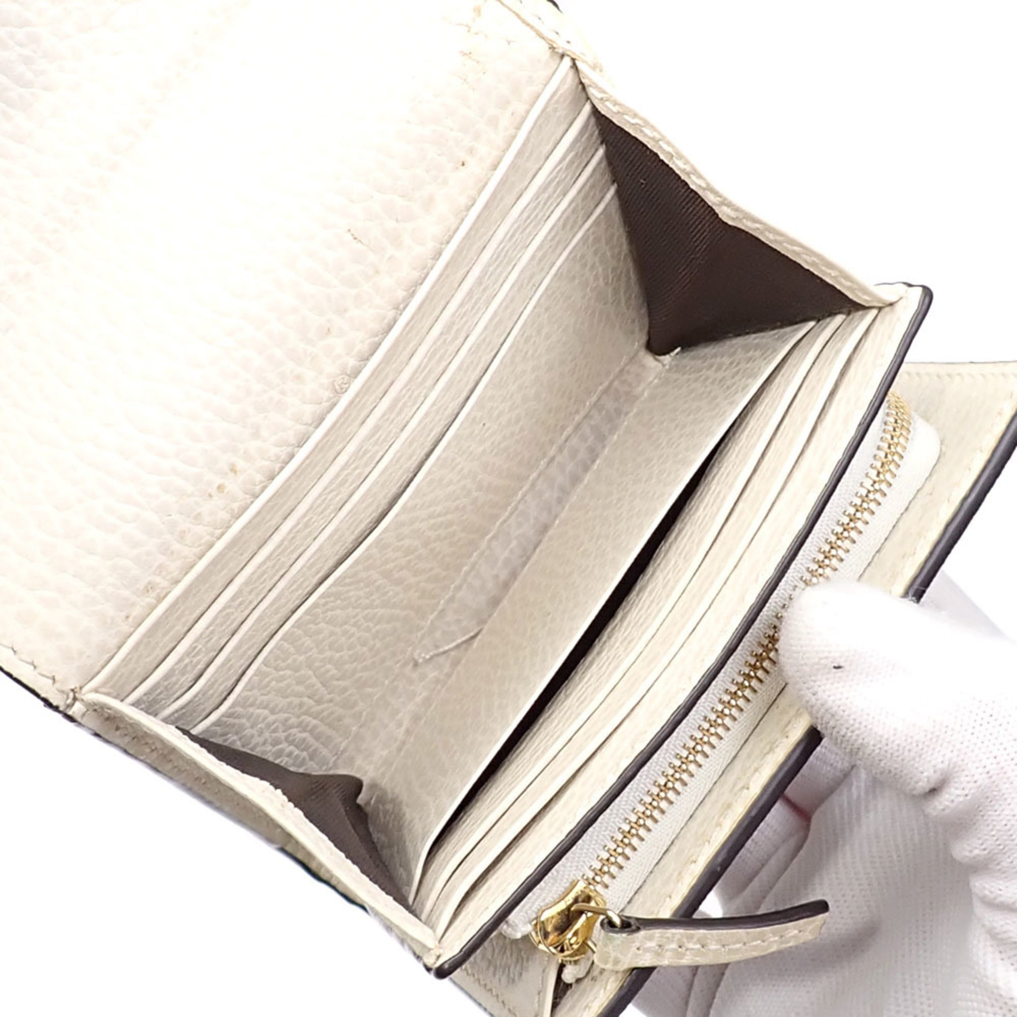 Gucci Ivory Pvc Wallet (Bi-Fold) (Pre-Owned)