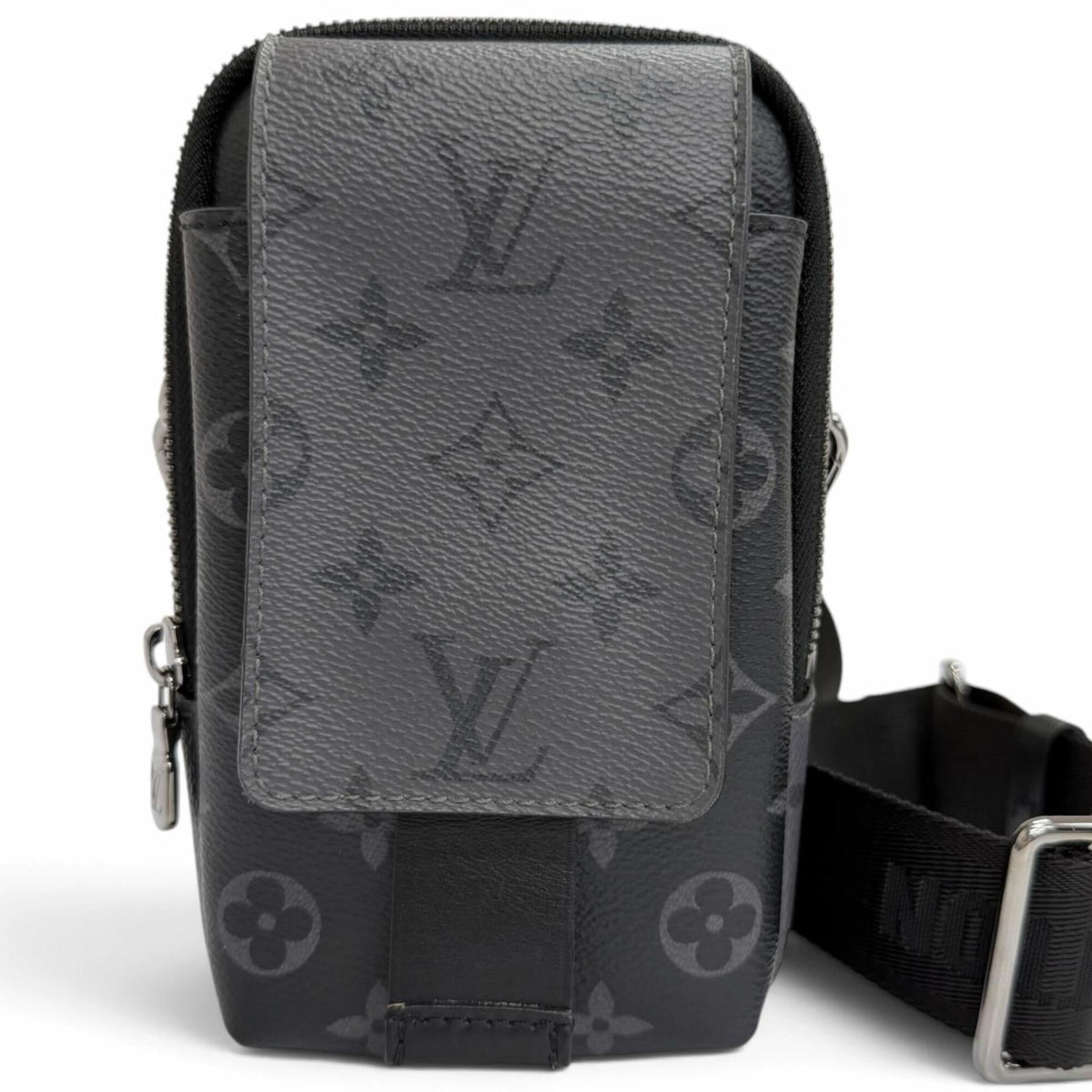Louis Vuitton Black Monogram Eclipse Shoulder Bag (Pre-Owned)