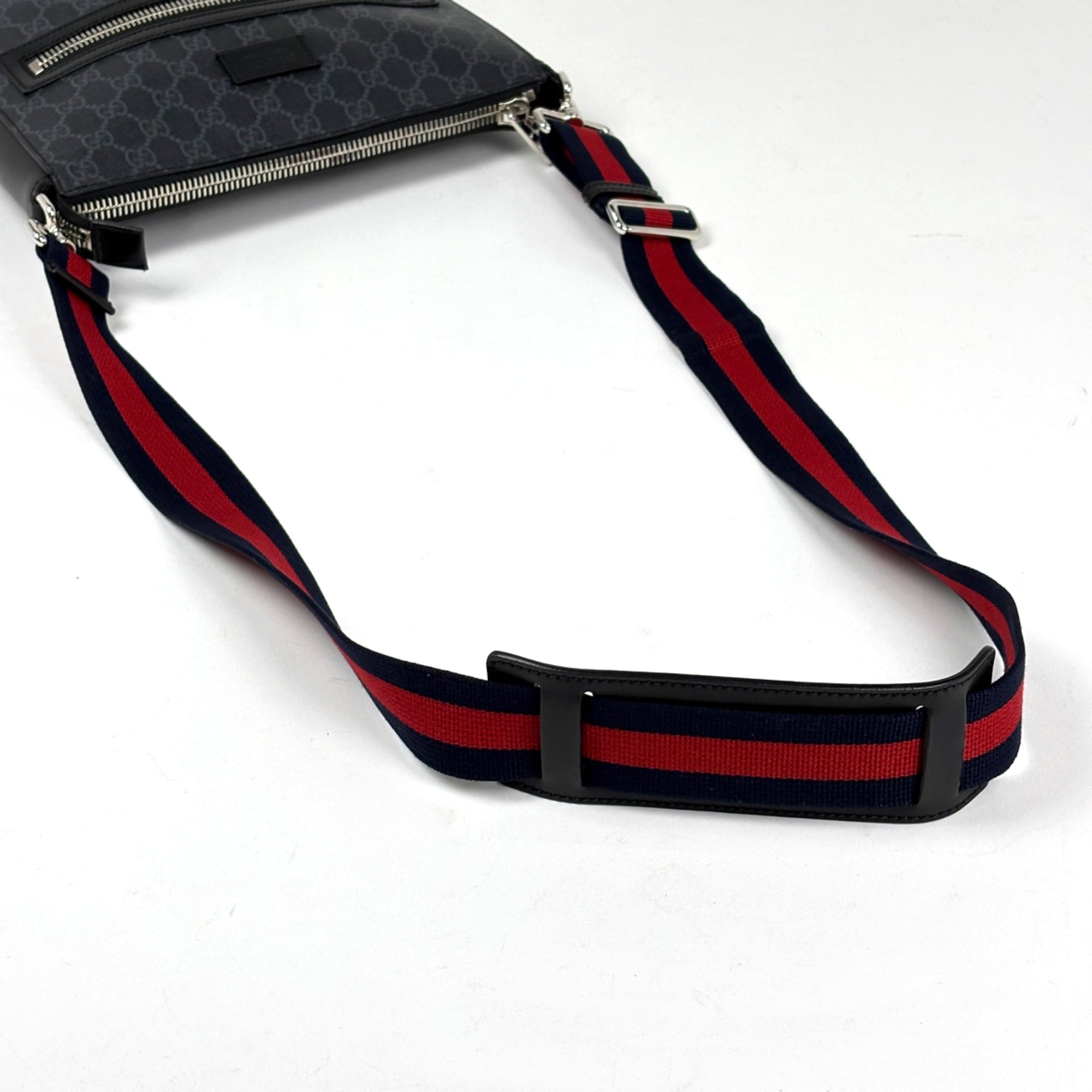 Gucci Sherry Line Black Coated Canvas Leather Shoulder Bag (Pre-Owned)