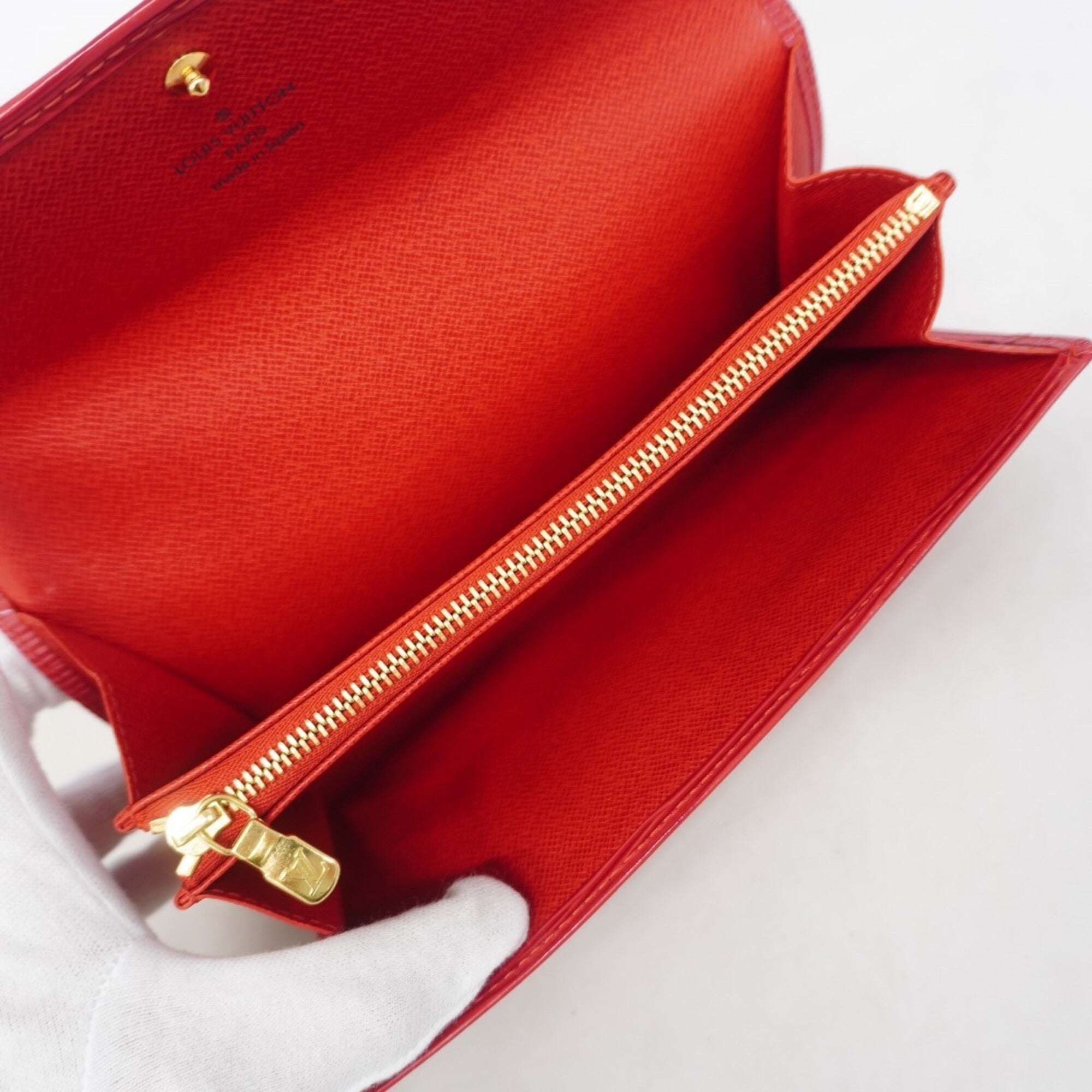 Louis Vuitton Castilian Red Long Wallet (Bi-Fold) (Pre-Owned)