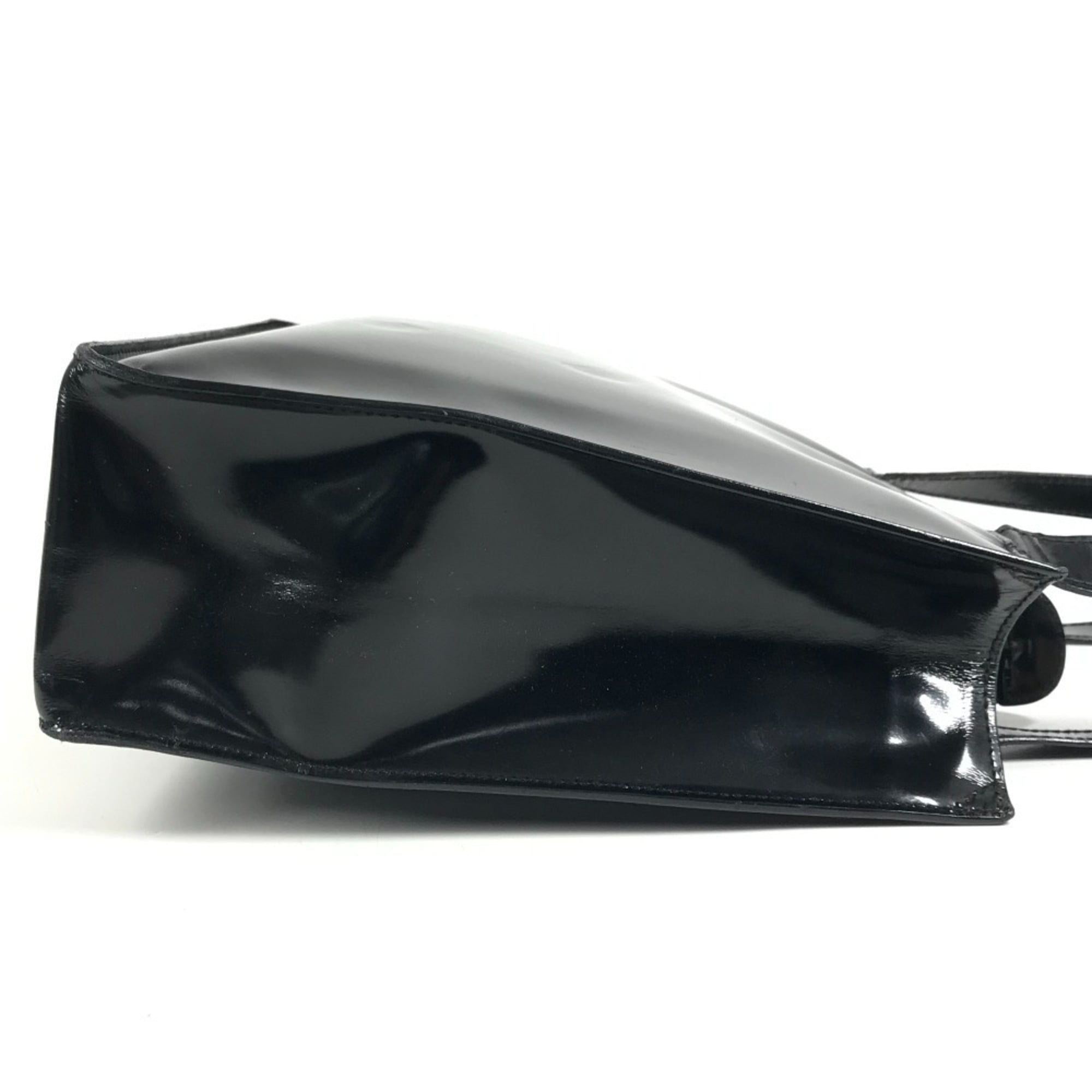 Chanel Black Patent Leather Shoulder Bag Tote Bag (Pre-Owned)