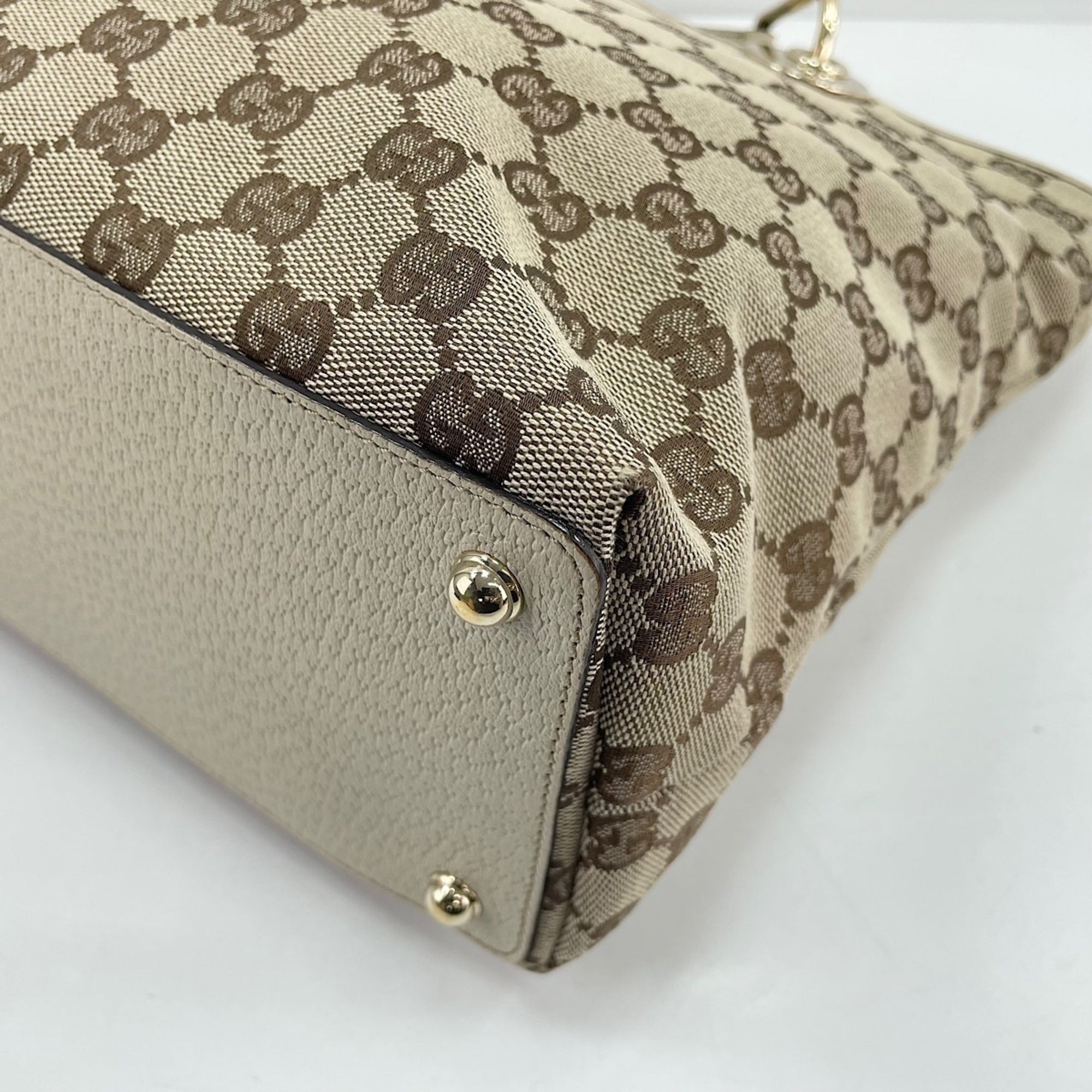 Gucci Beige Handbag (Pre-Owned)