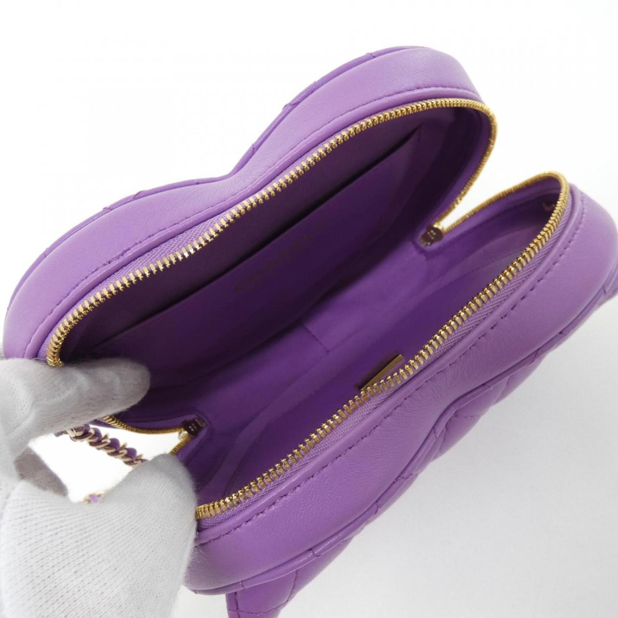 Chanel Purple Leather Shoulder Bag (Pre-Owned)