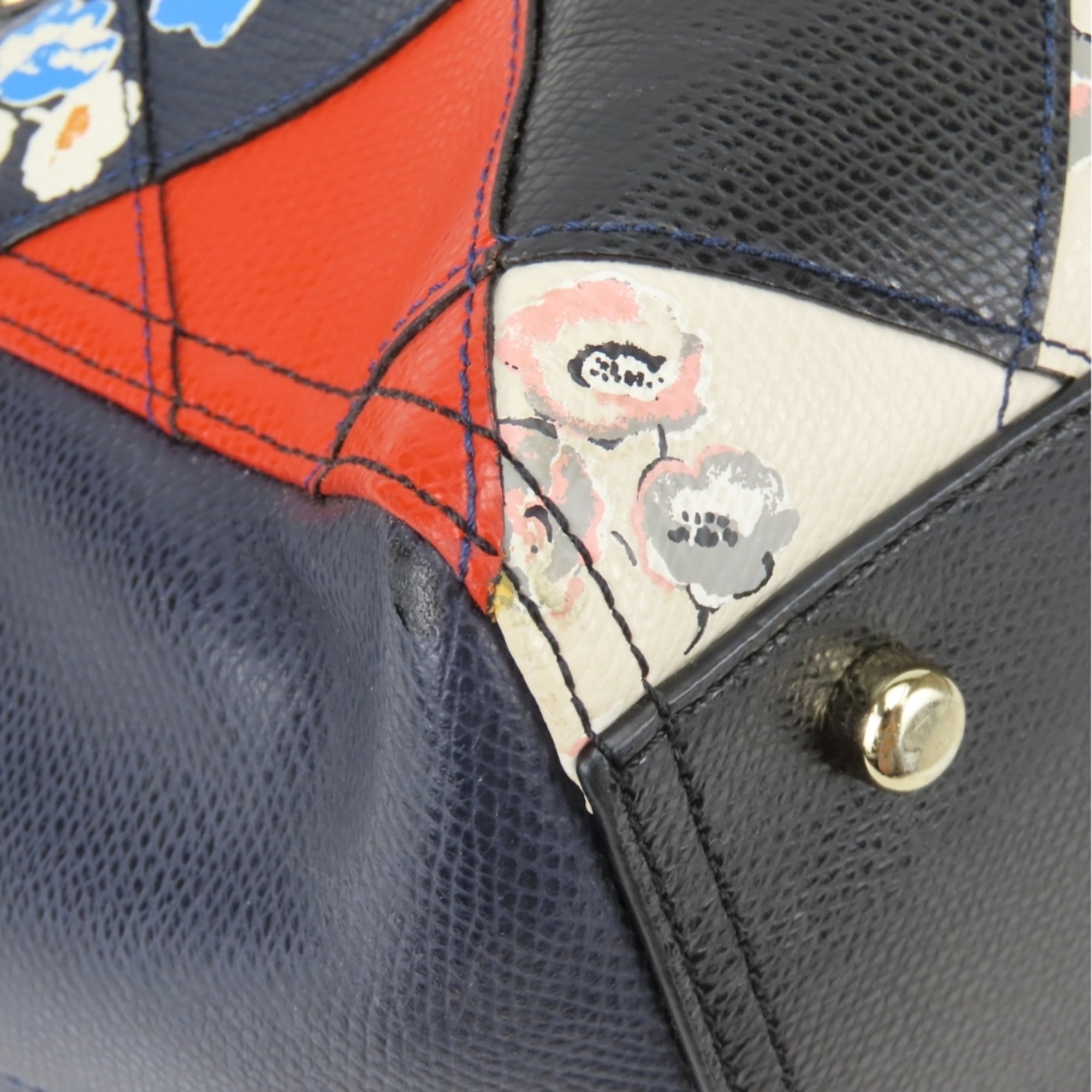 Coach Black Navy Red Color Leather Handbag (Pre-Owned)