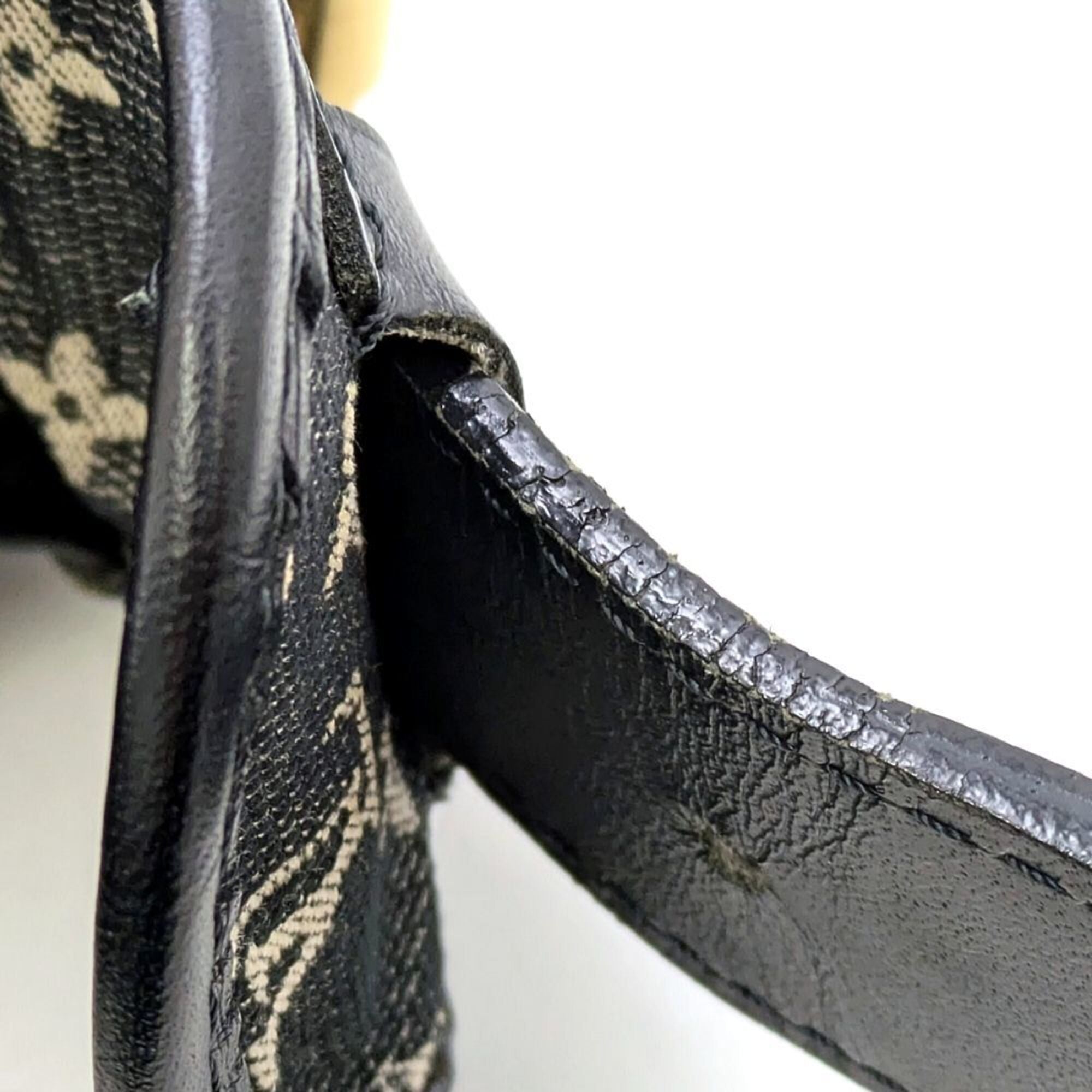 Louis Vuitton Noir Monogram Mini Canvas Leather Shoulder Bag (Pre-Owned)