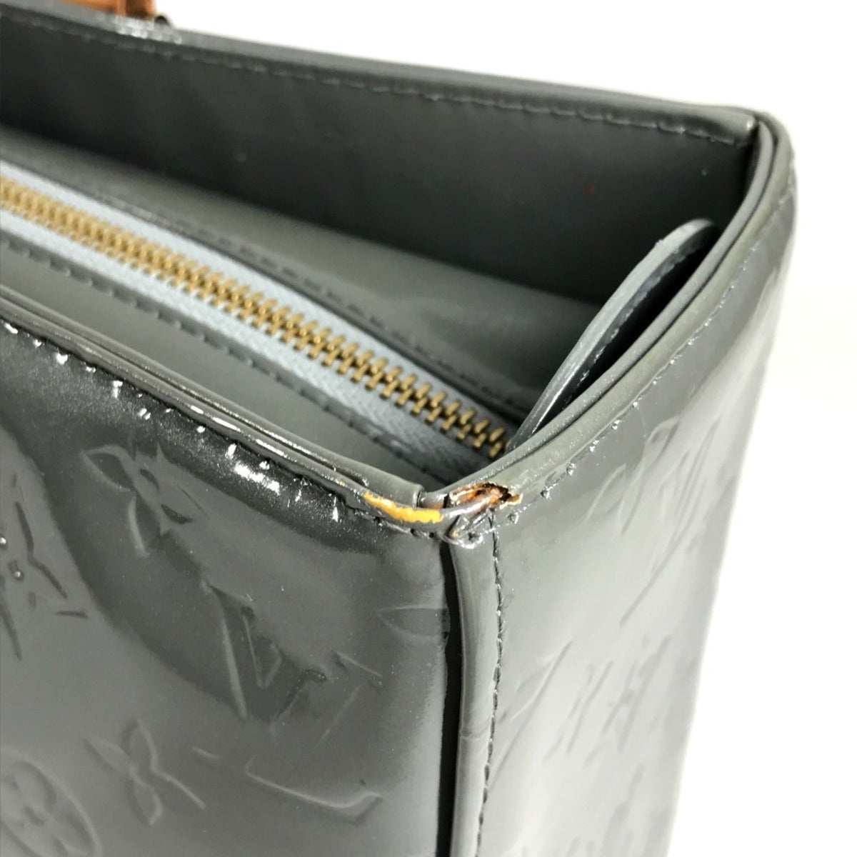 Louis Vuitton Monogram Vernis Gray Gris Monogram Vernis Shoulder Bag Tote Bag (Pre-Owned)
