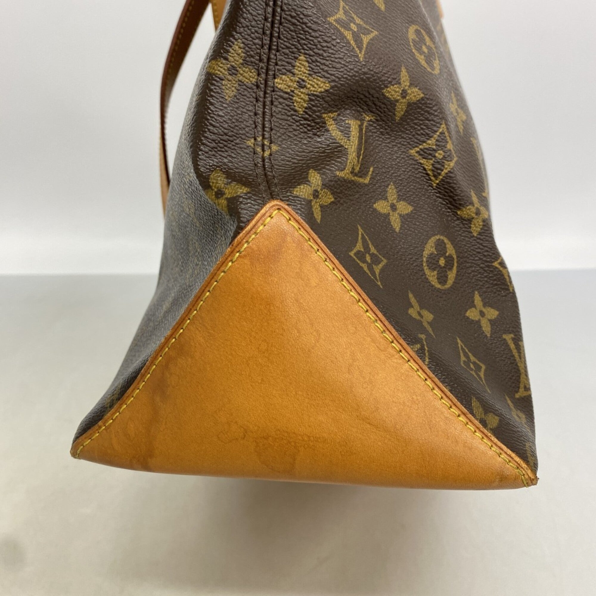 Louis Vuitton Brown Tote Bag (Pre-Owned)