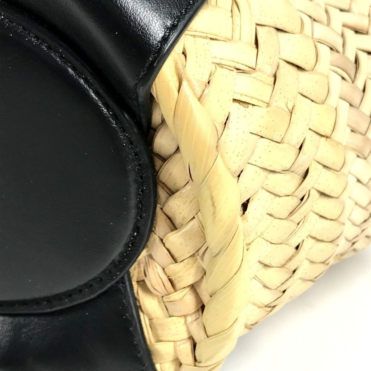 Chloé Beige Black Raffia Leather Basket Handbag Shoulder Bag Tote Bag (Pre-Owned)