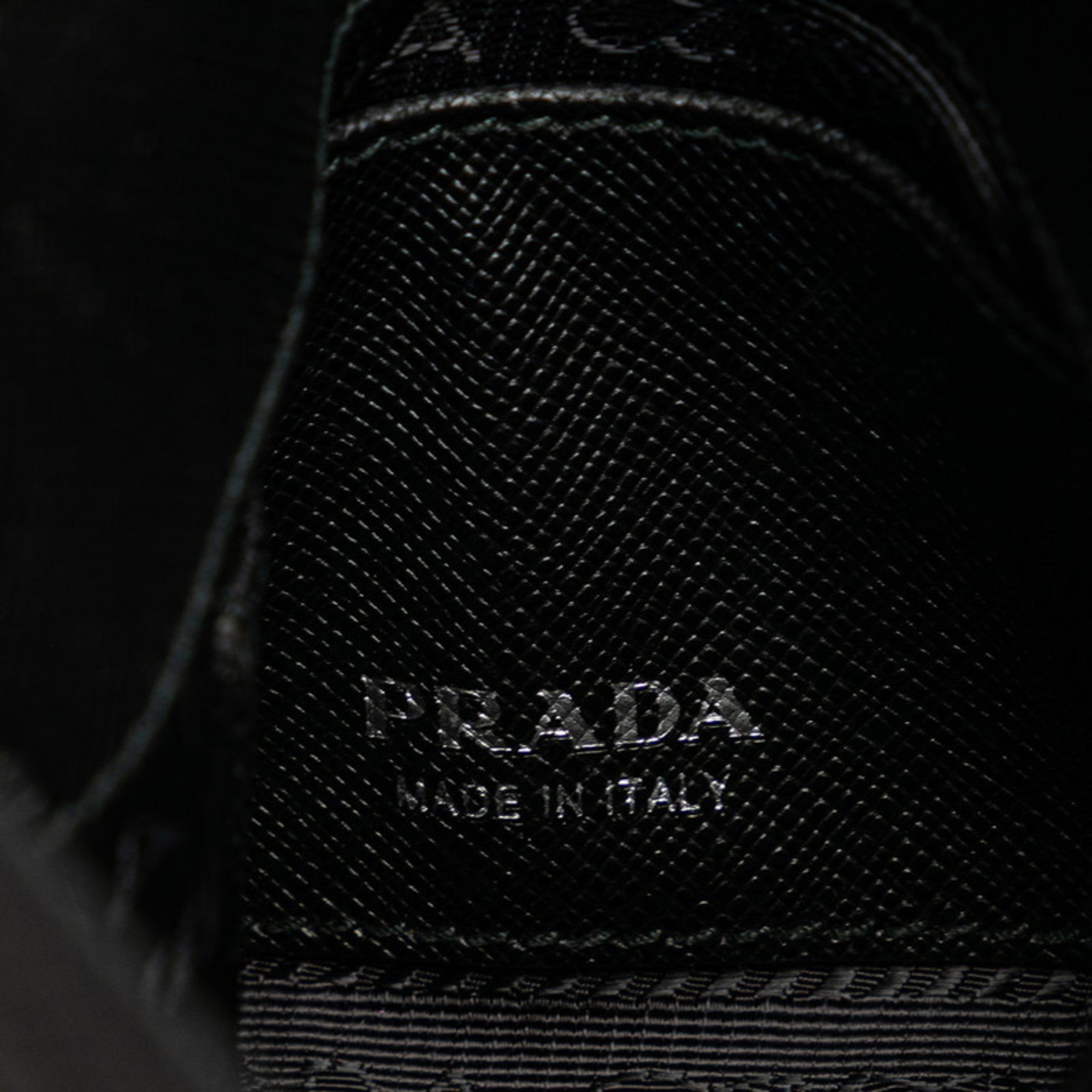 Prada Saffiano Black Leather Shoulder Bag (Pre-Owned)