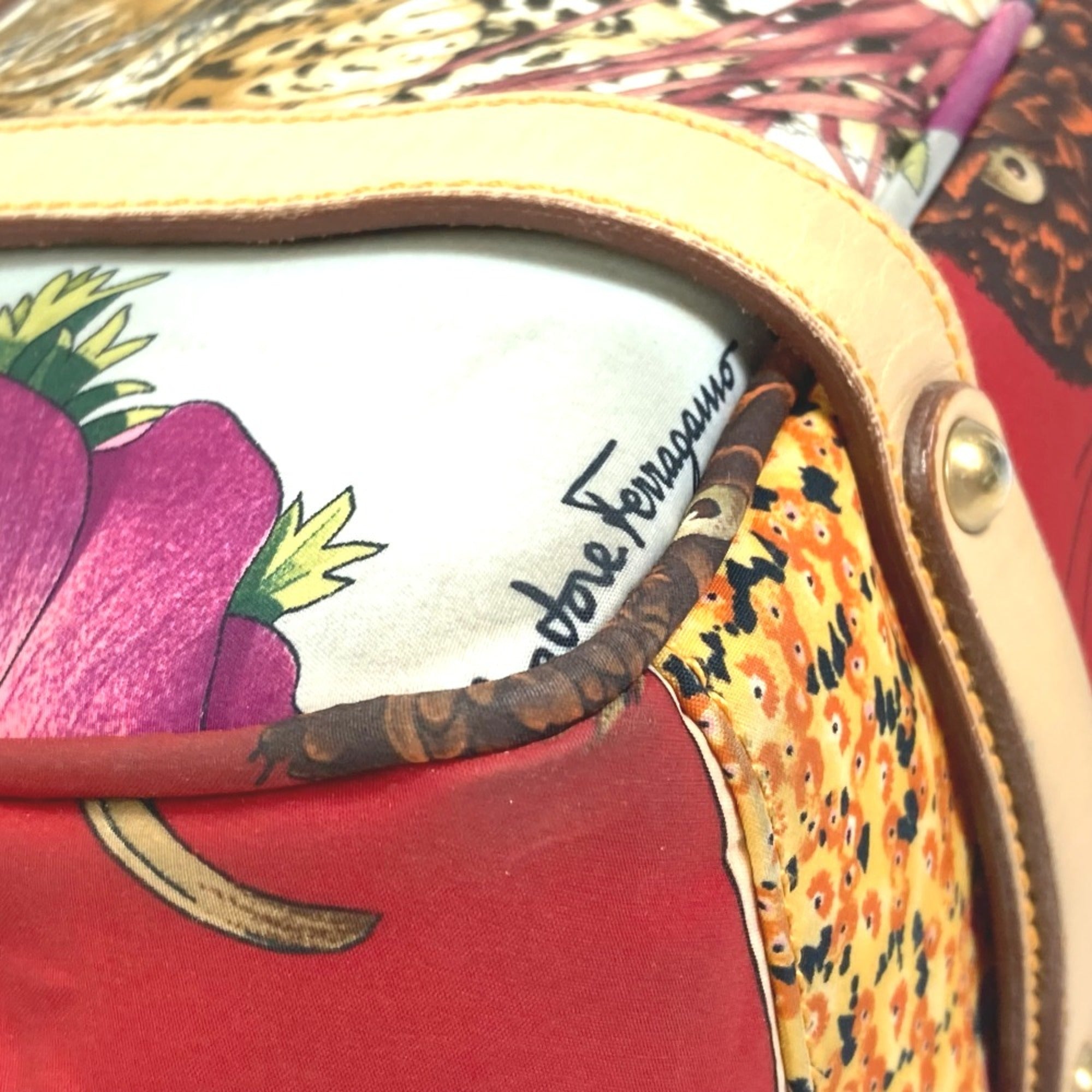 Salvatore Ferragamo Other Cloth Tote Bag (Pre-Owned)