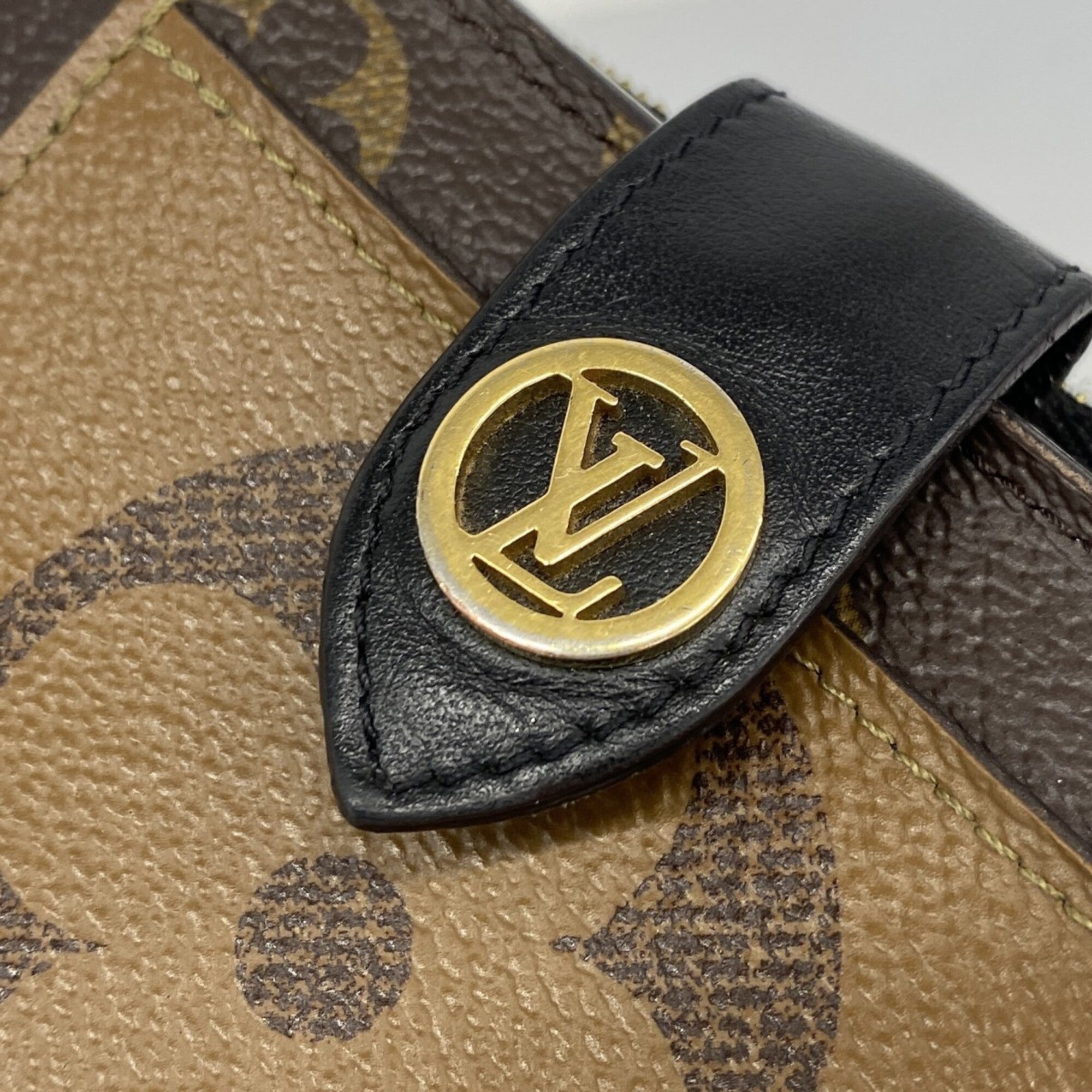 Louis Vuitton Brown Wallet (Bi-Fold) (Pre-Owned)