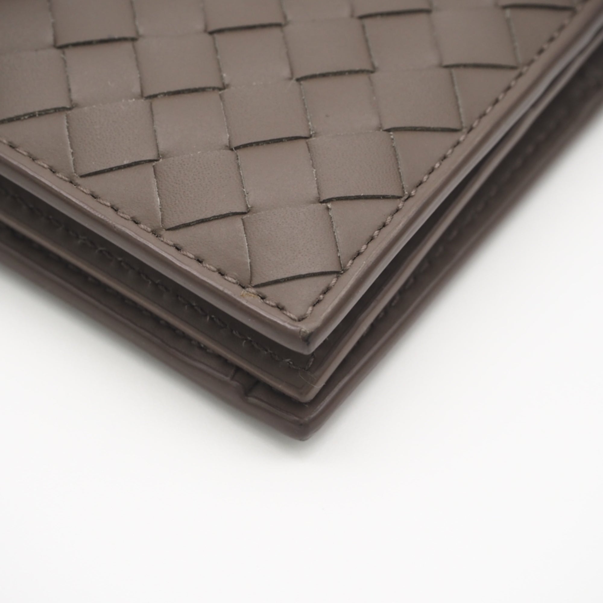 Bottega Veneta Intrecciato Brown Leather Wallet (Bi-Fold) (Pre-Owned)