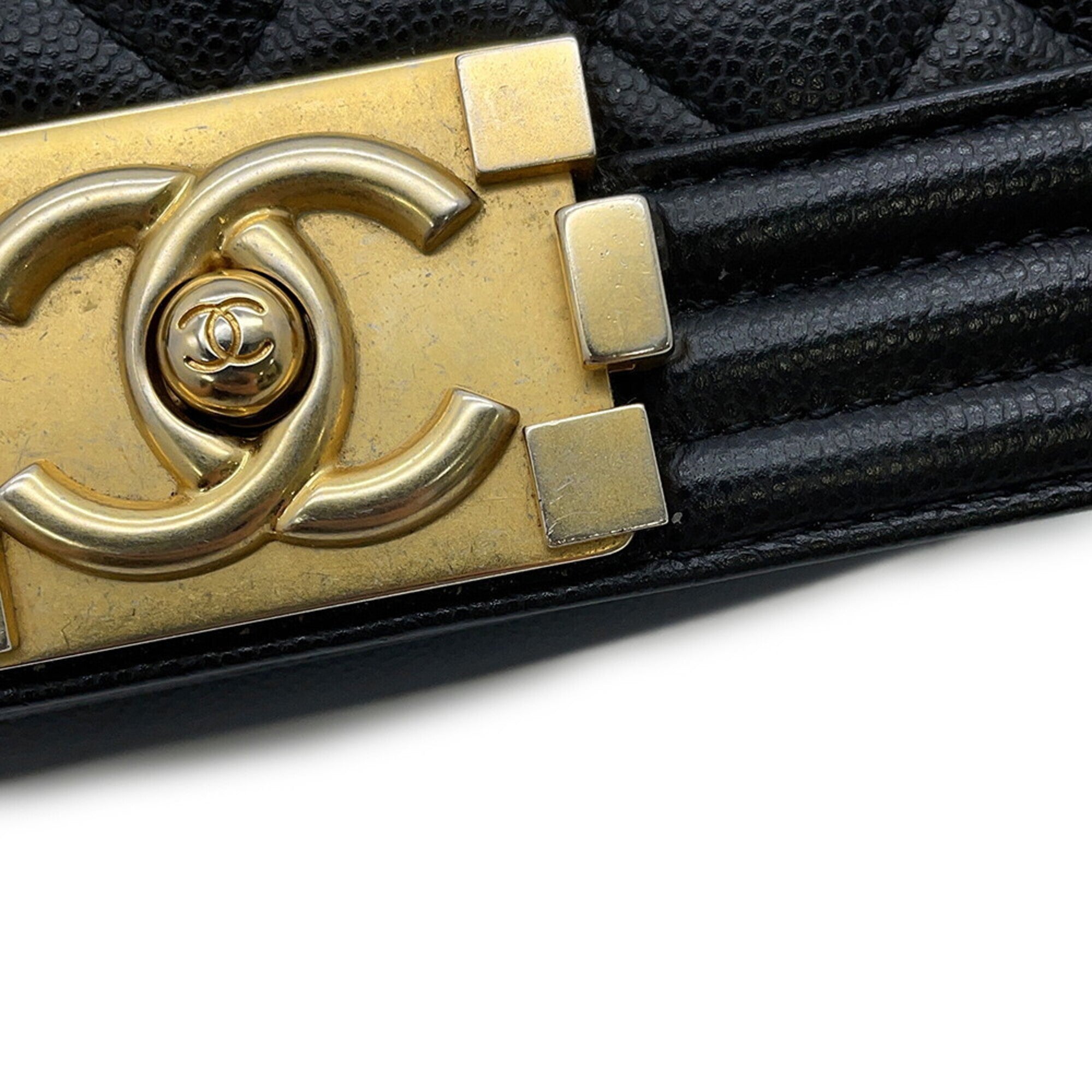 Chanel Matelasse Black Grained Calfskin Handbag Shoulder Bag (Pre-Owned)