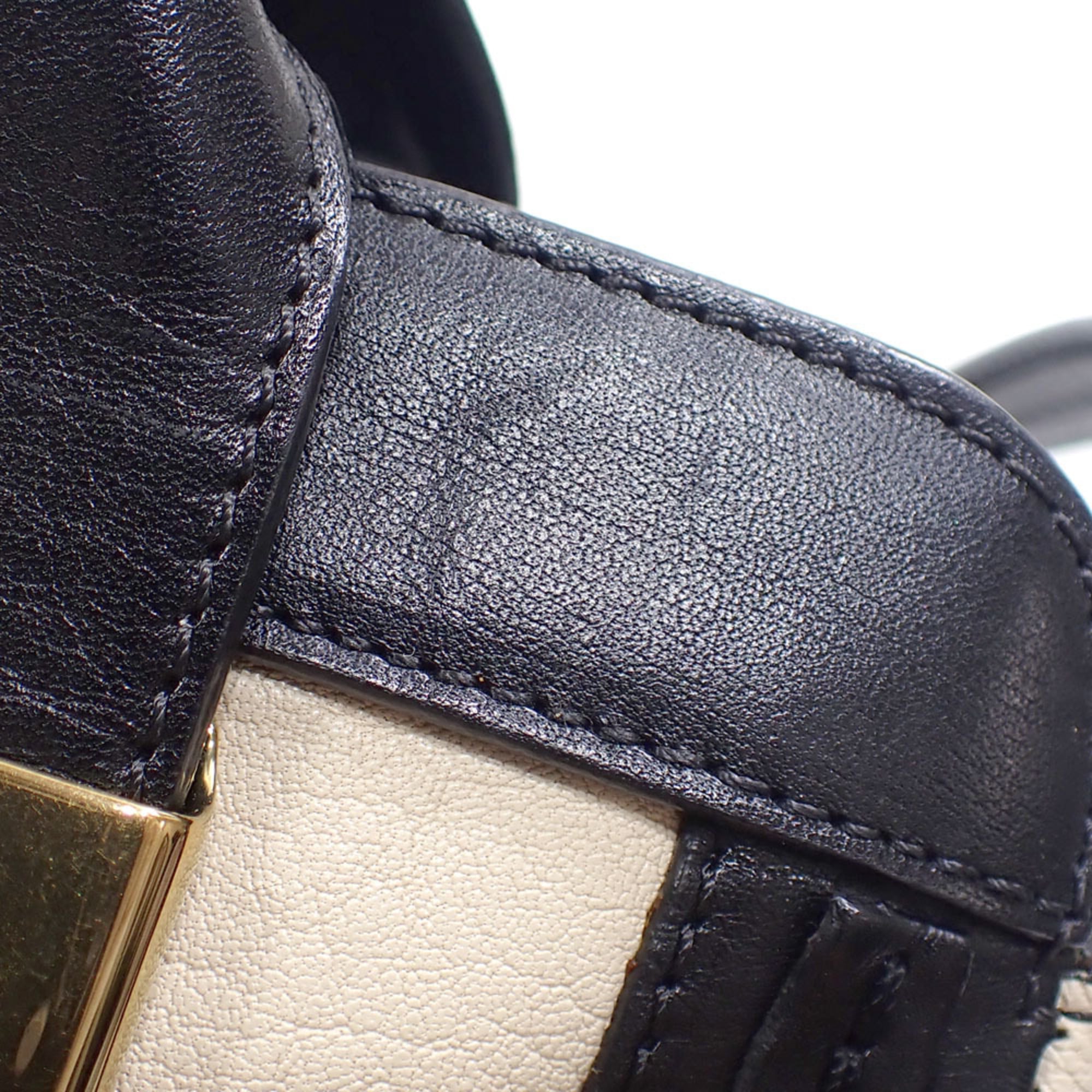 Chloé Black White Leather Handbag (Pre-Owned)