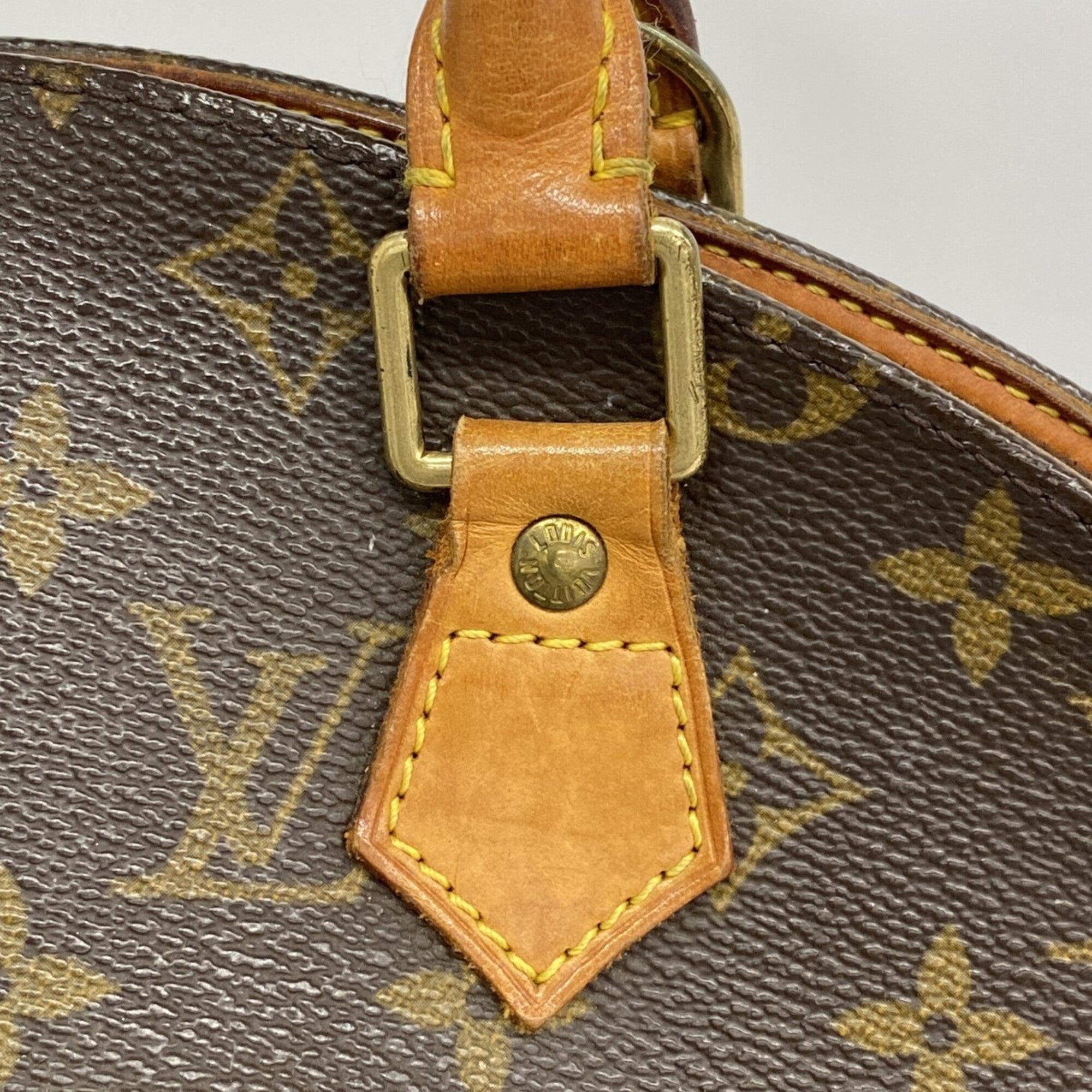 Louis Vuitton Brown Handbag (Pre-Owned)