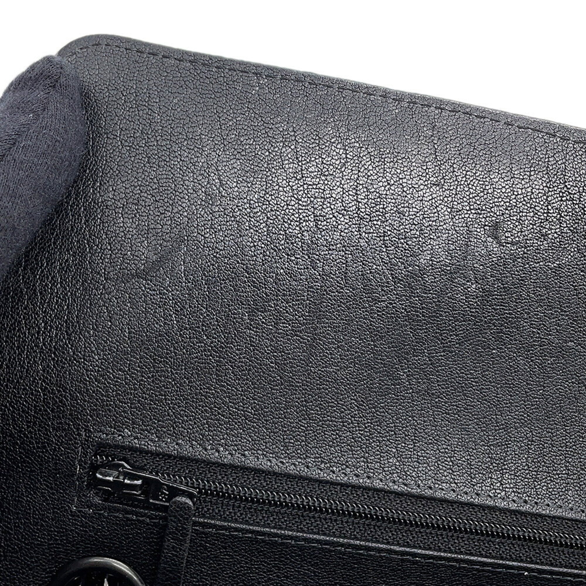 Chanel 2.55 Black Leather Handbag Shoulder Bag (Pre-Owned)