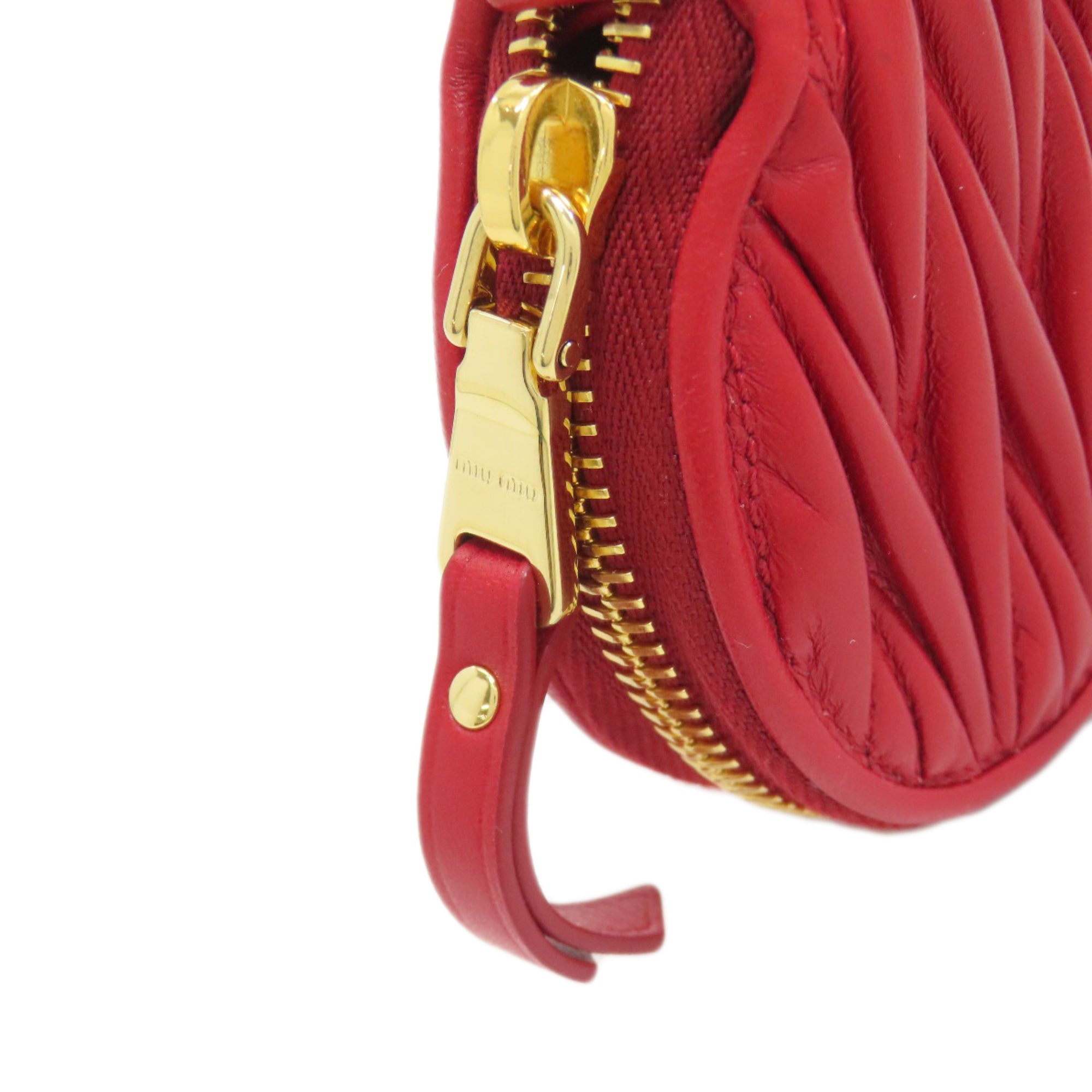Miu Miu Red Color Leather Pouch (Pre-Owned)