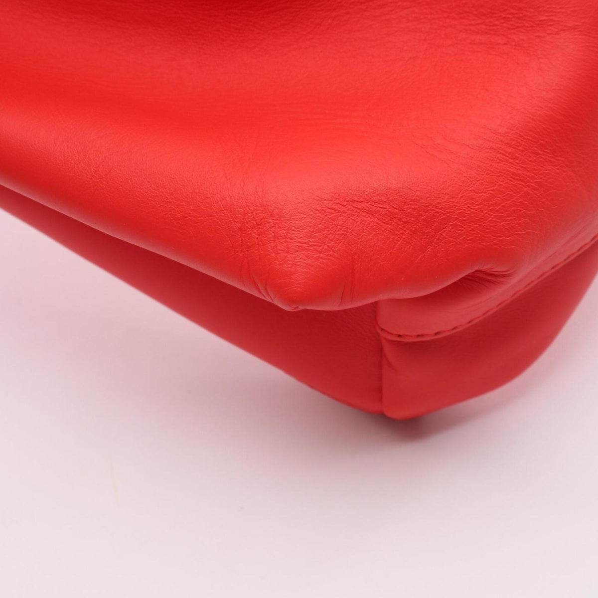Bottega Veneta Red Color Leather Handbag Shoulder Bag (Pre-Owned)