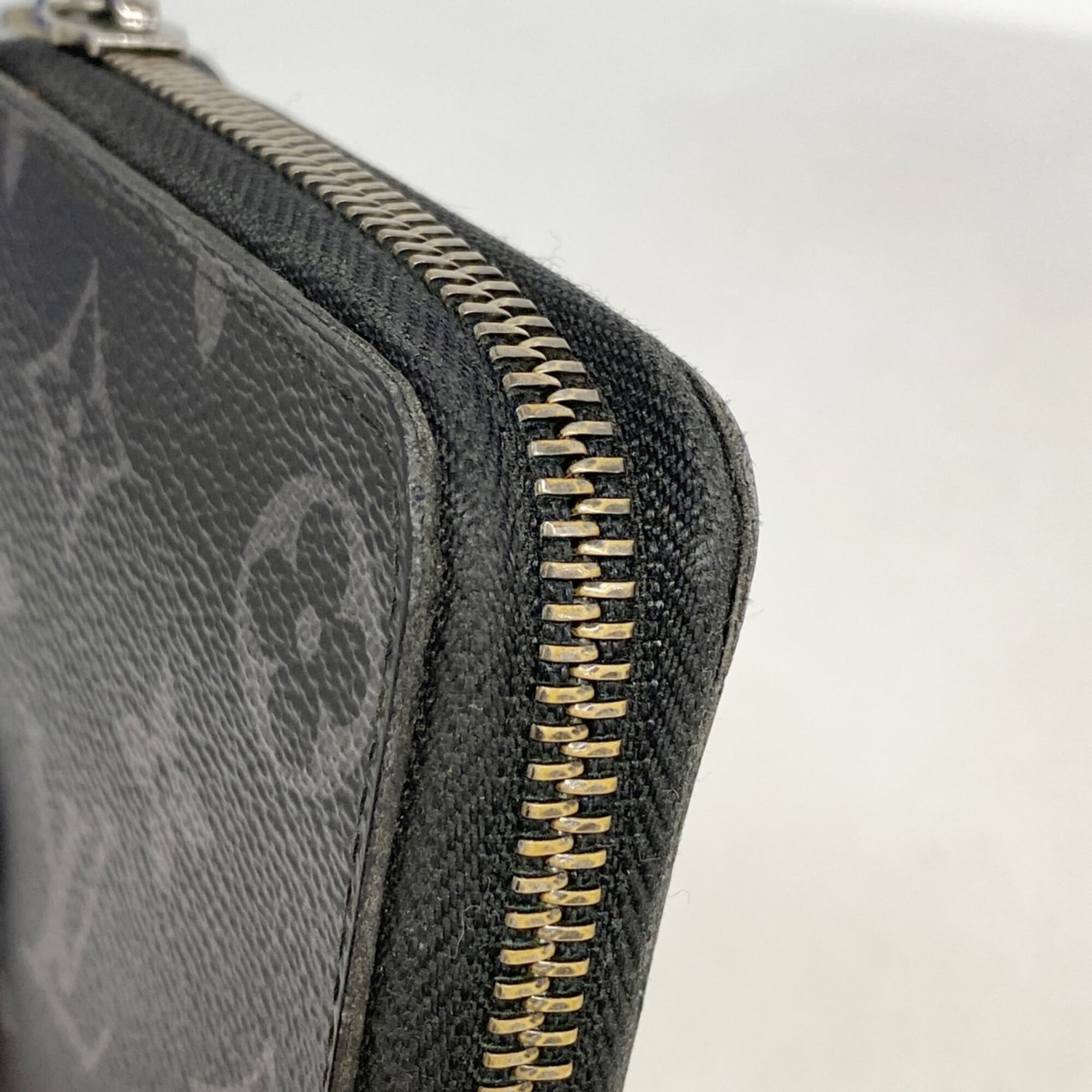 Louis Vuitton Black Long Wallet (Bi-Fold) (Pre-Owned)