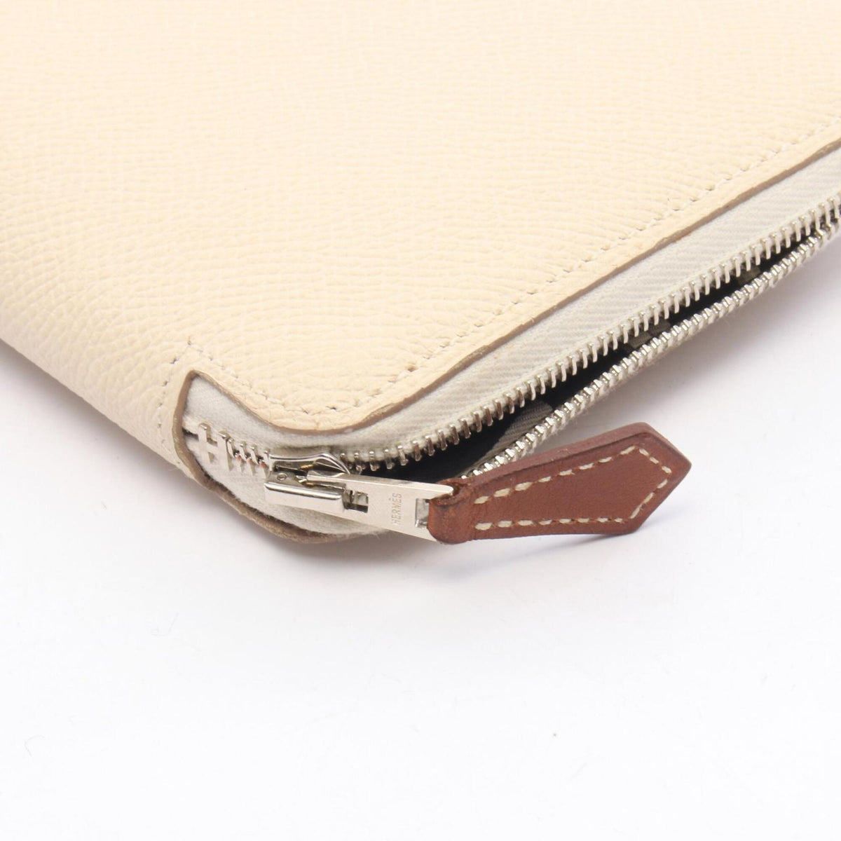 Hermes Ivory Epsom Leather Long Wallet (Bi-Fold) (Pre-Owned)