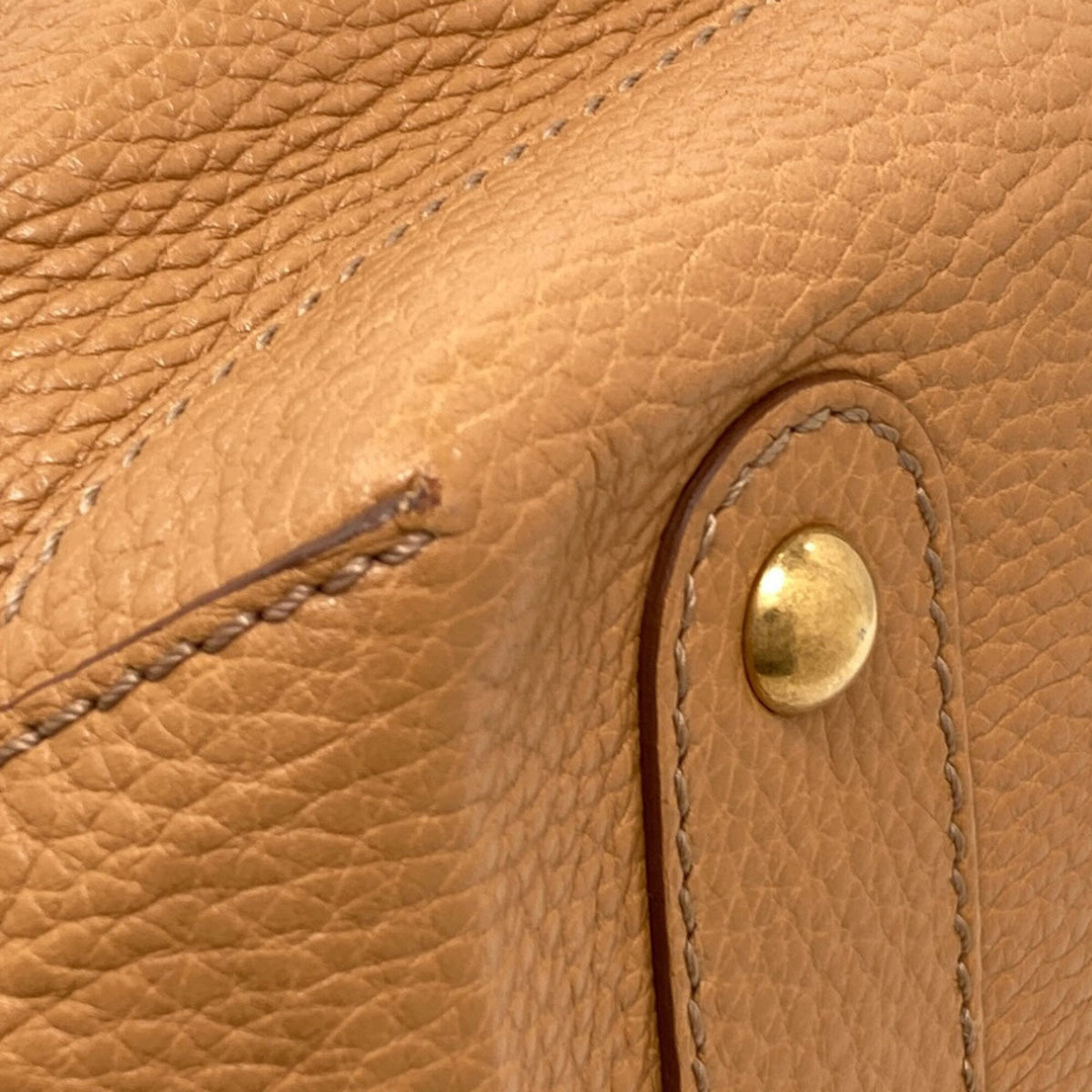 Tod's Brown Leather Handbag (Pre-Owned)