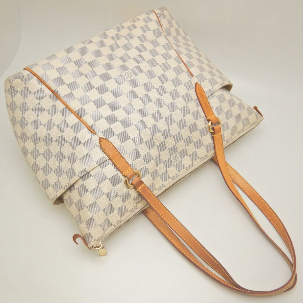 Louis Vuitton Azur White Damier Azur Tote Bag (Pre-Owned)