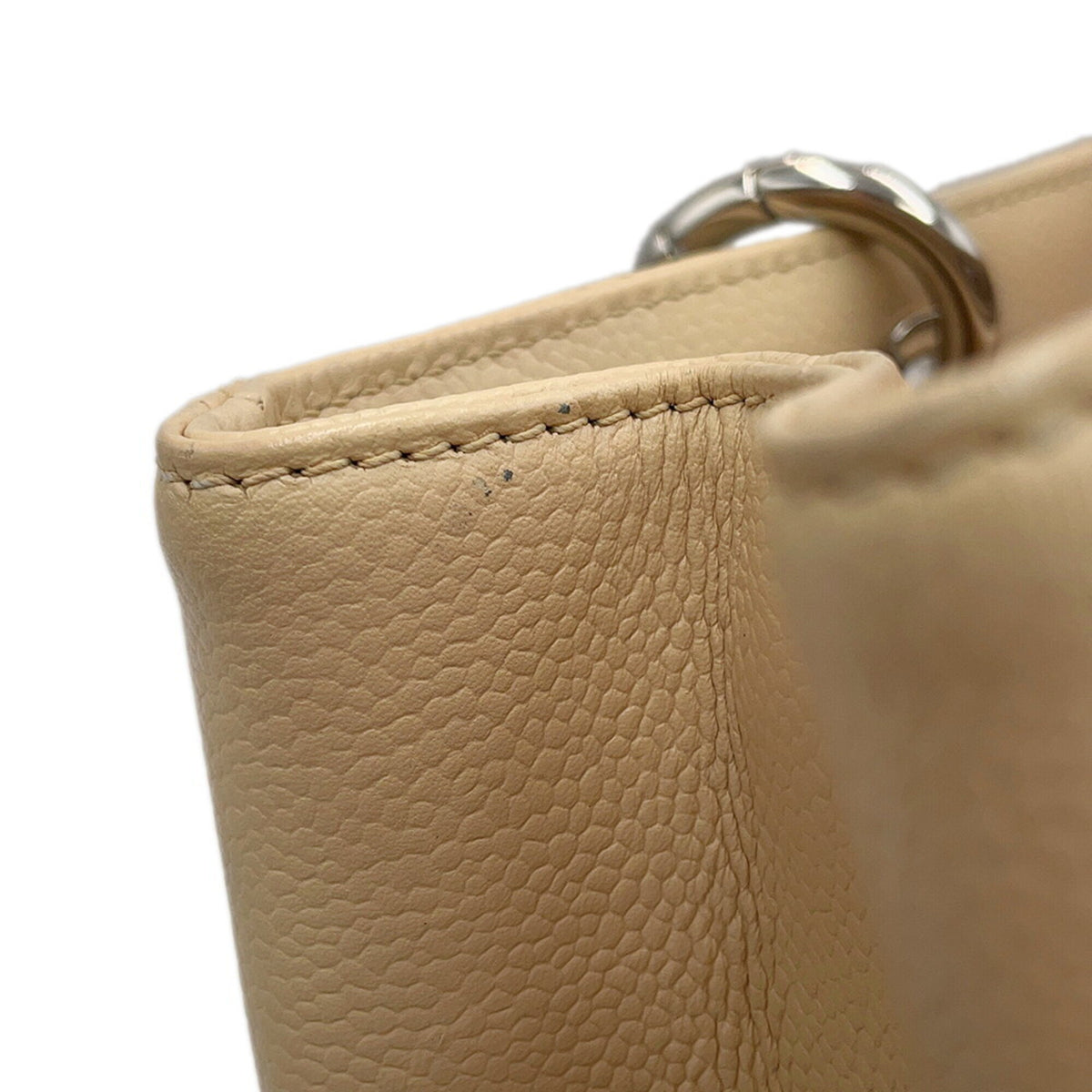 Chanel Beige Grained Calfskin Handbag (Pre-Owned)