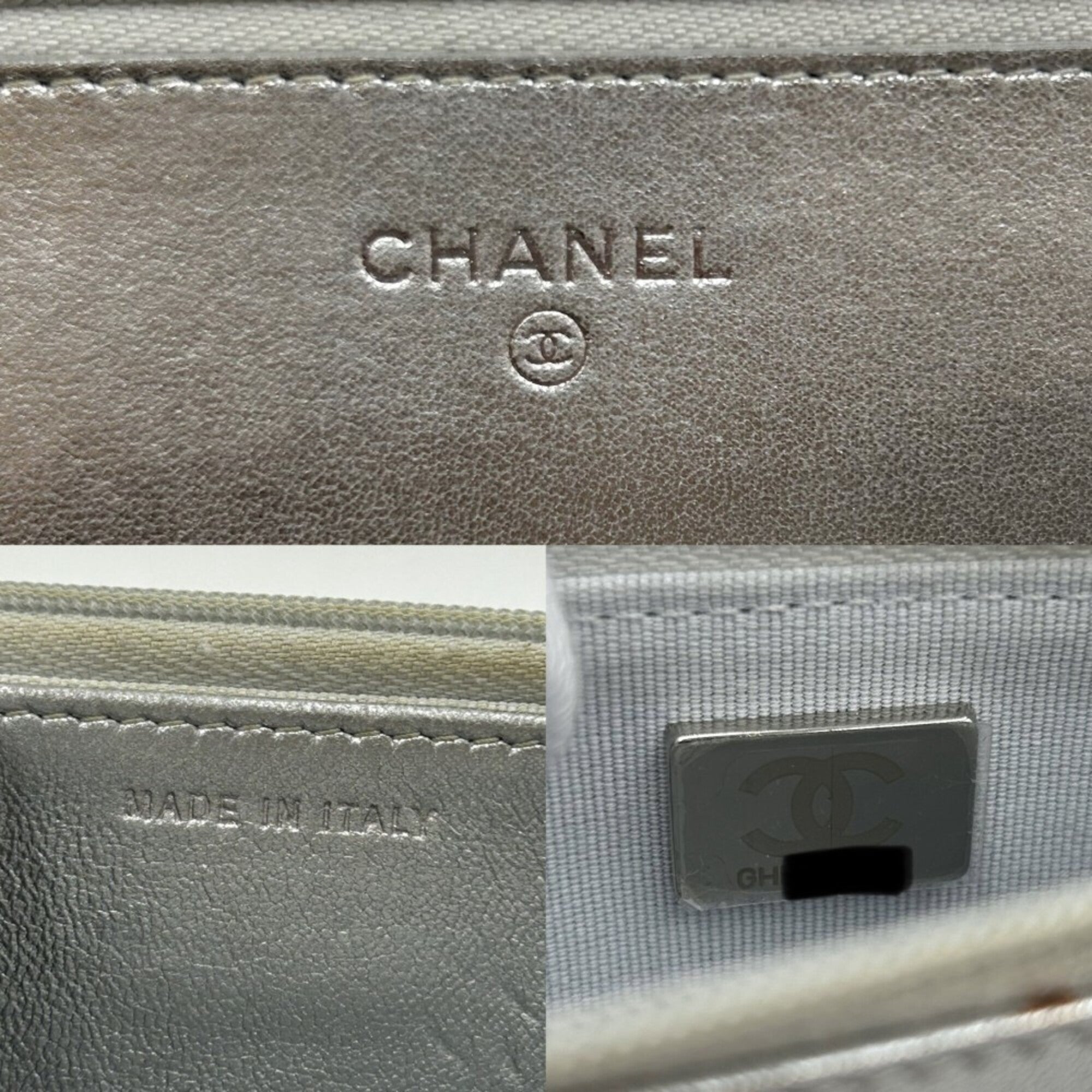 Chanel Matelasse Silver Leather Shoulder Bag (Pre-Owned)