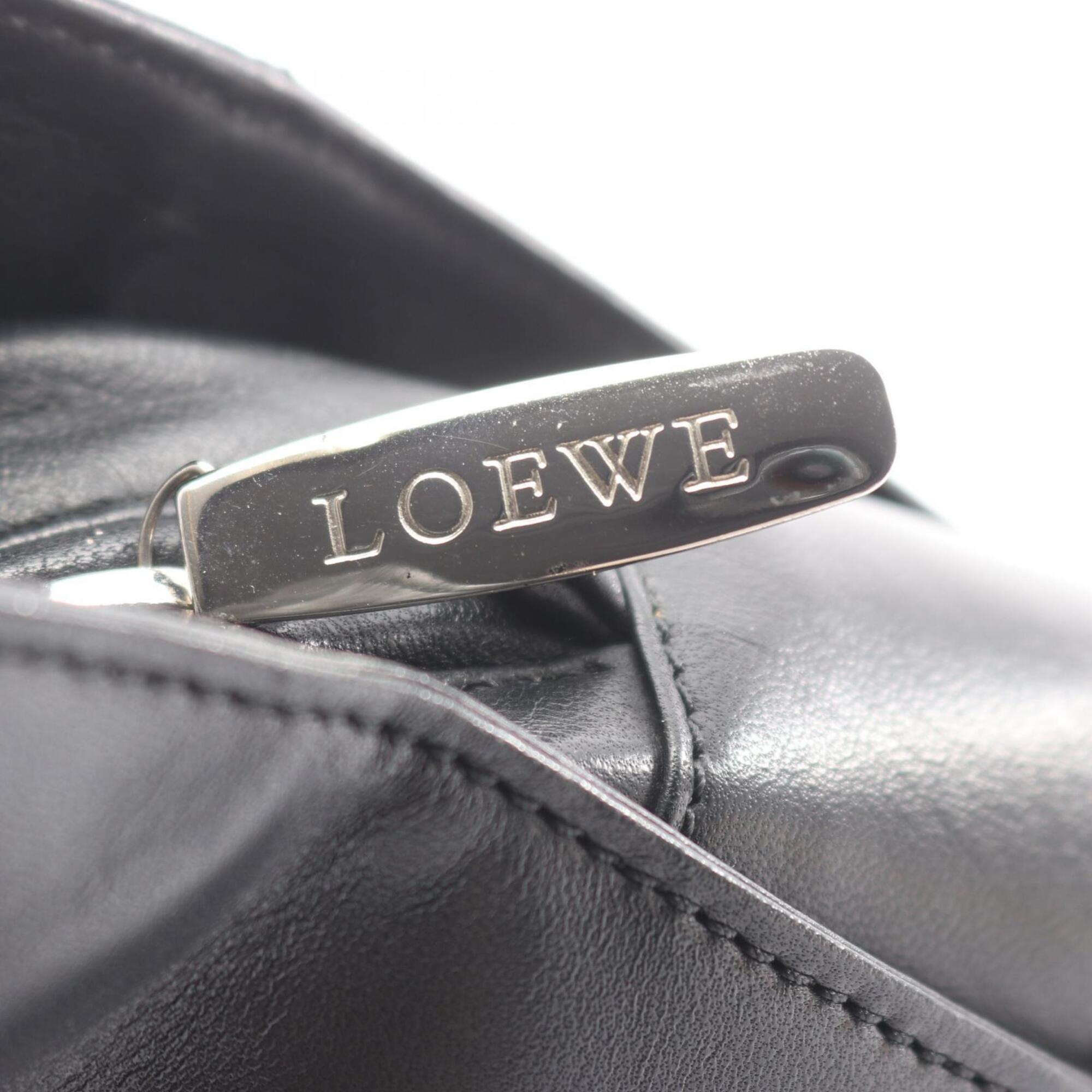 Loewe Black Leather Handbag (Pre-Owned)