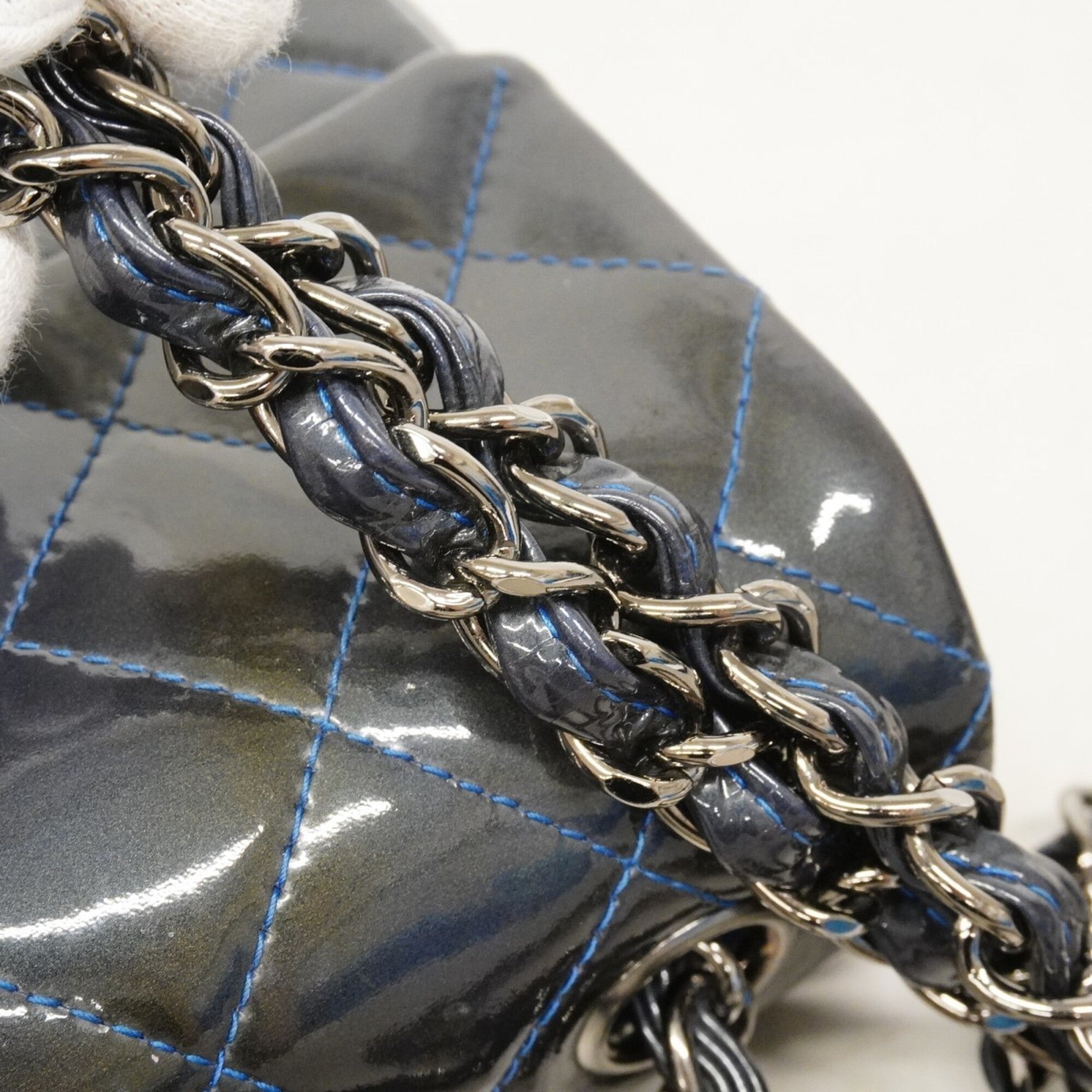 Chanel Blue Gray Patent Leather Shoulder Bag (Pre-Owned)