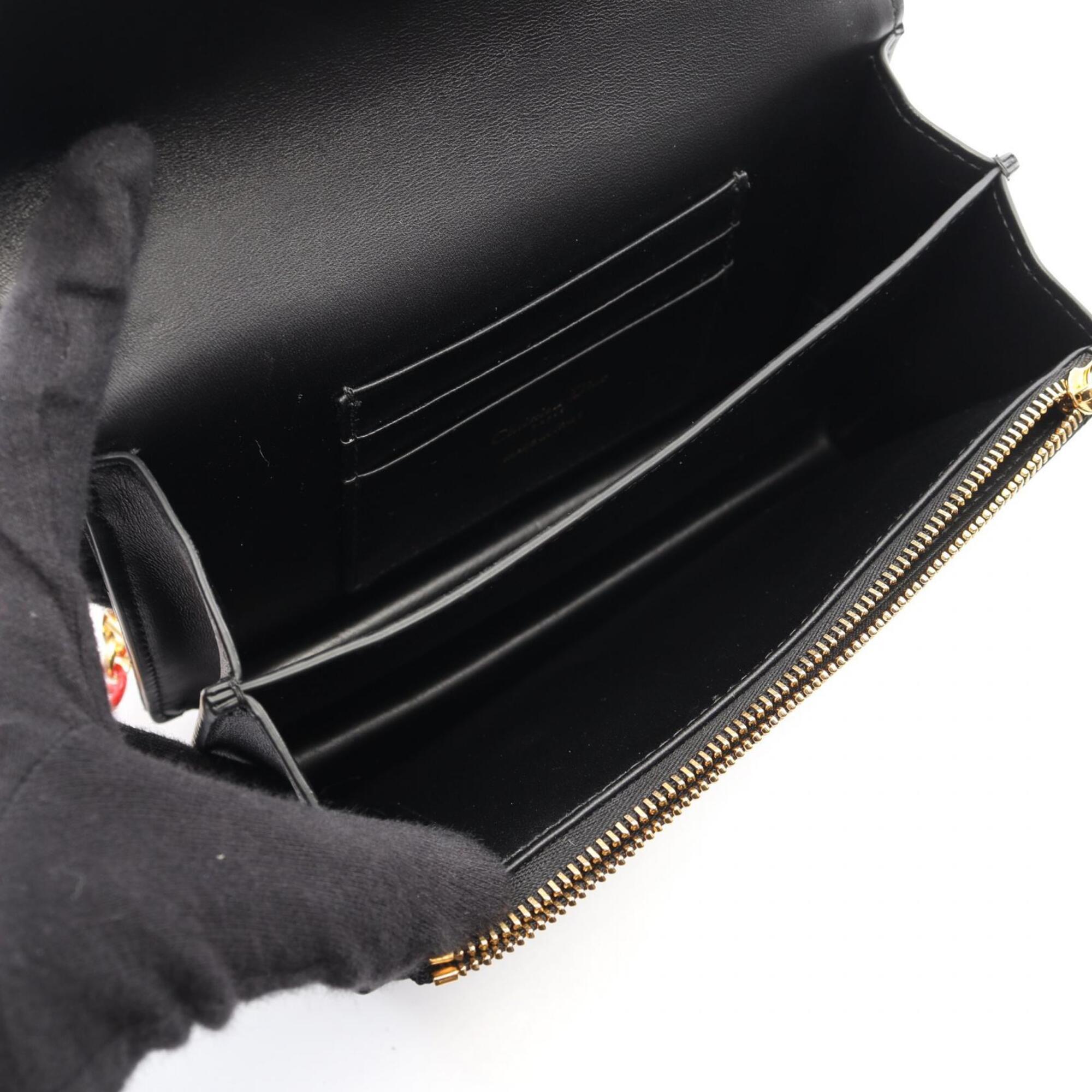 Christian Dior Black Leather Shoulder Bag (Pre-Owned)
