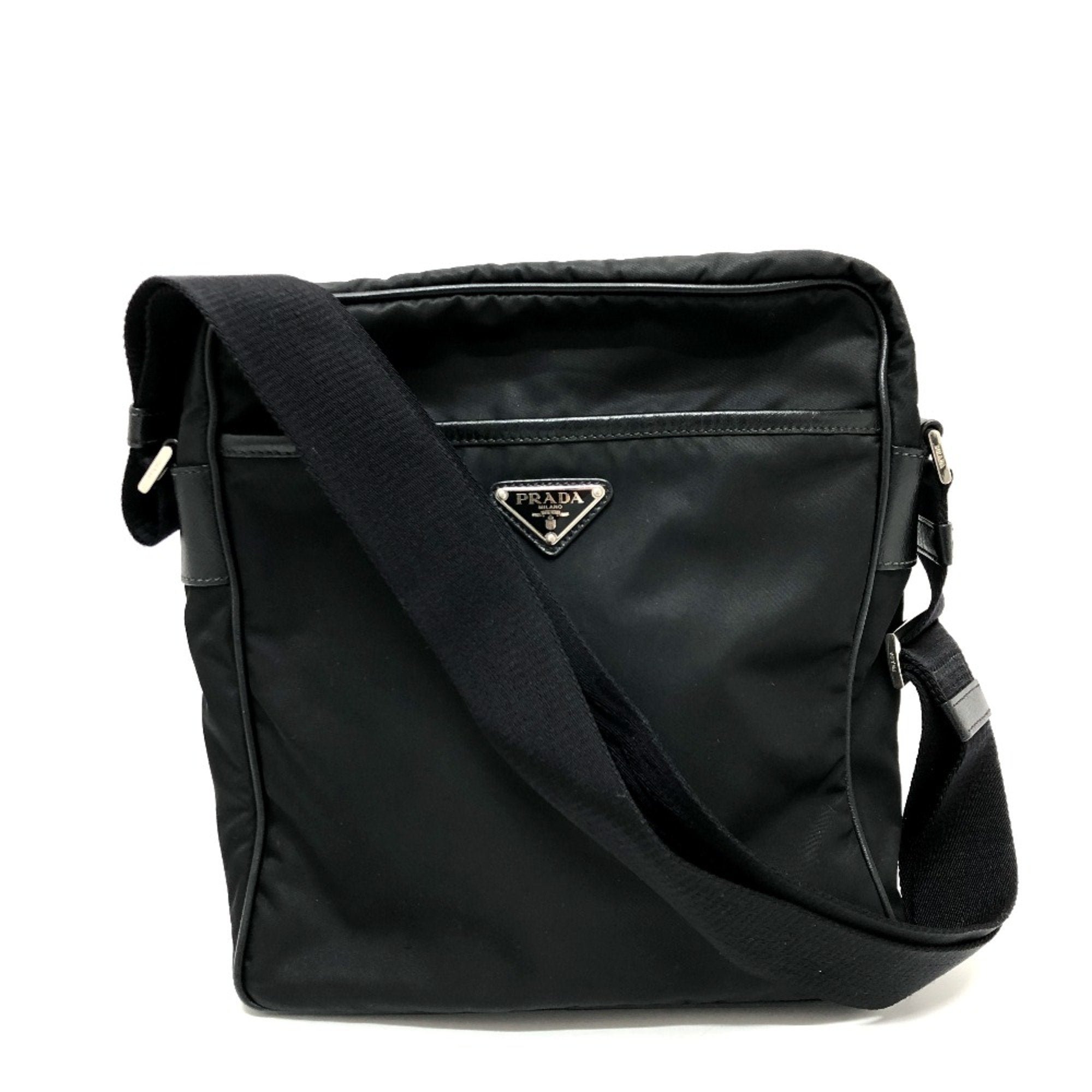 Prada Black Cloth Shoulder Bag (Pre-Owned)