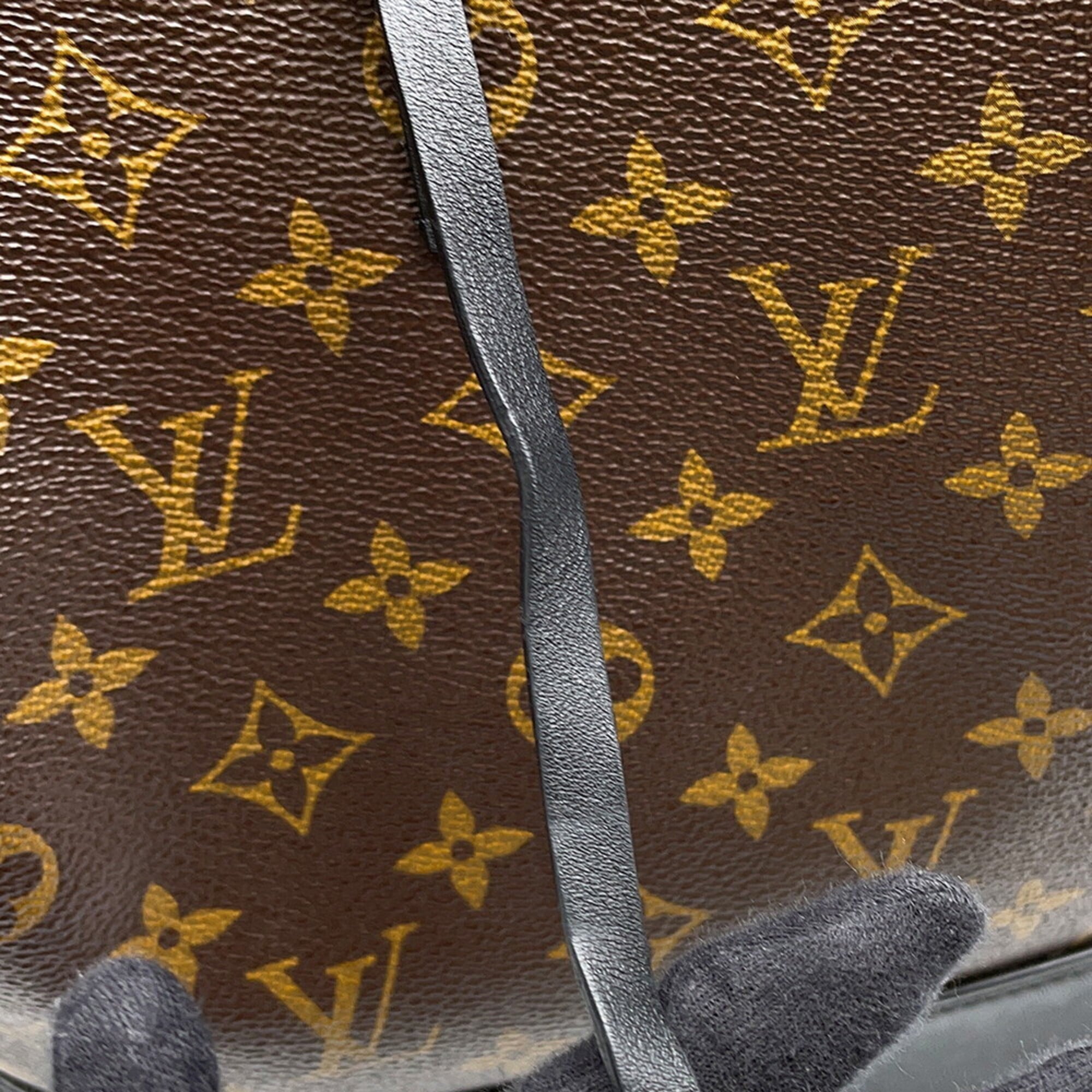 Louis Vuitton Noir Monogram Handbag Pouch Shoulder Bag (Pre-Owned)