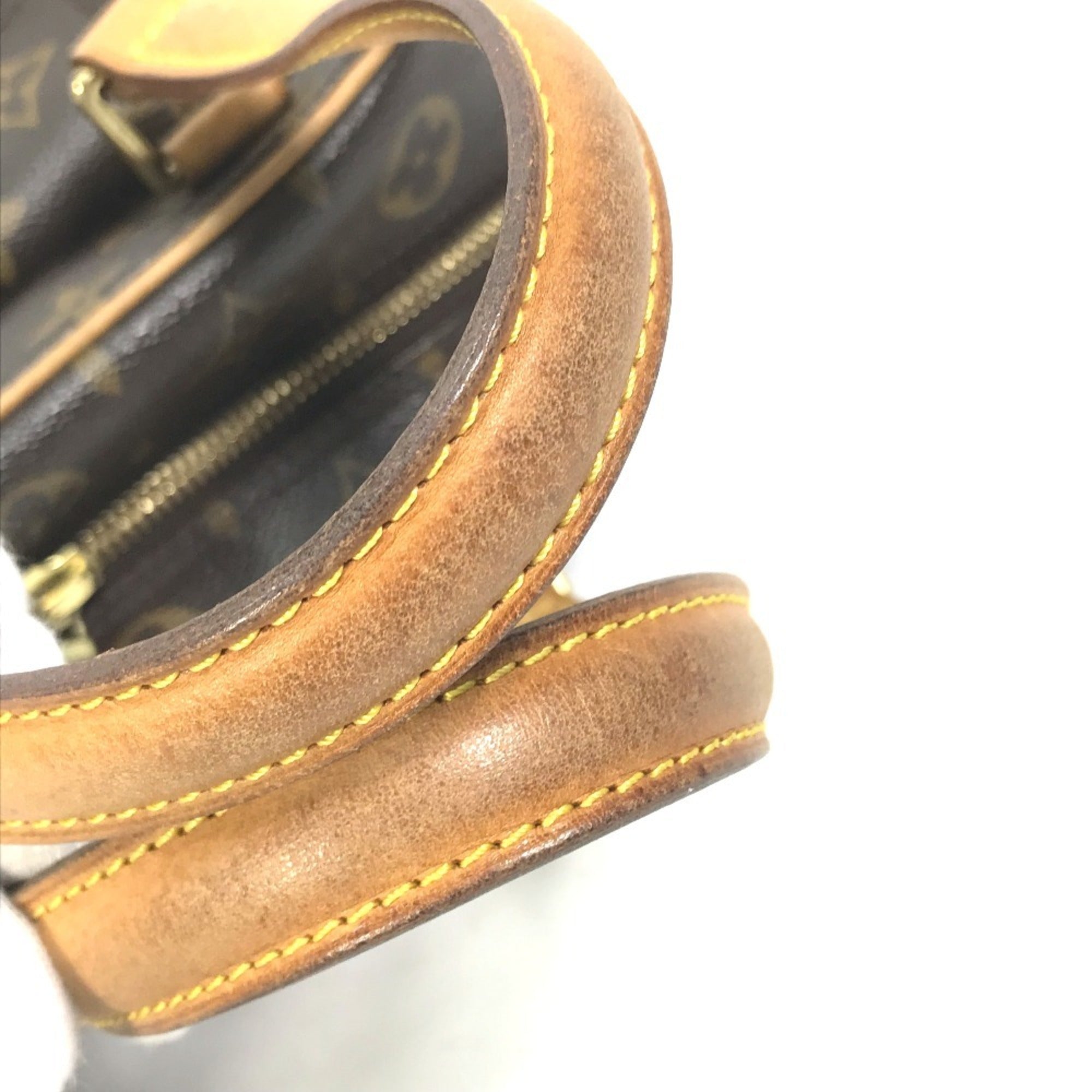Louis Vuitton Brown Monogram Monogram Handbag (Pre-Owned)