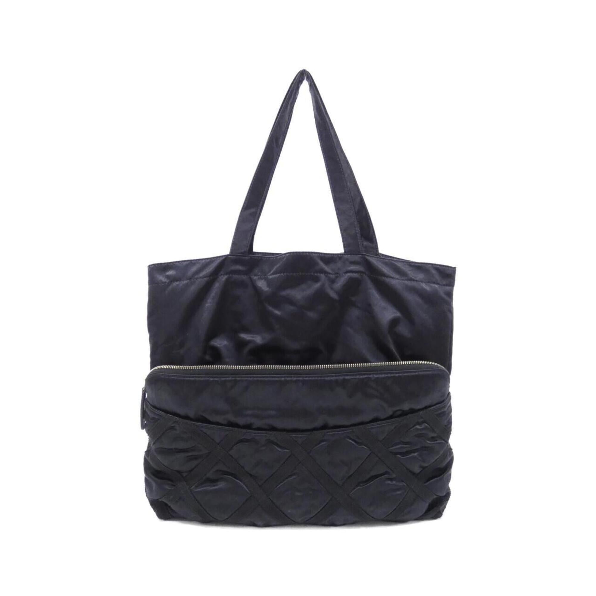Chanel Black Nylon Handbag (Pre-Owned)