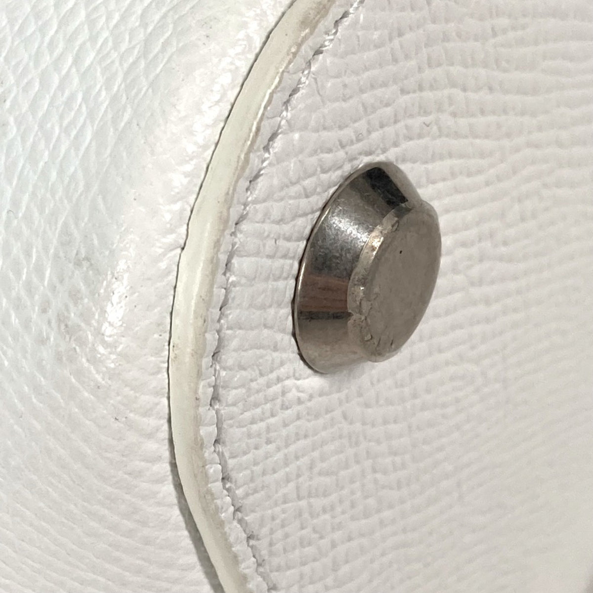 Balenciaga White Leather Shoulder Bag (Pre-Owned)