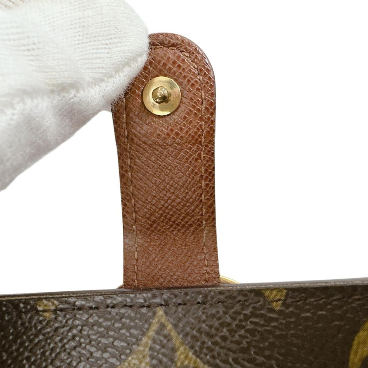 Louis Vuitton Brown Monogram Monogram Wallet (Bi-Fold) (Pre-Owned)