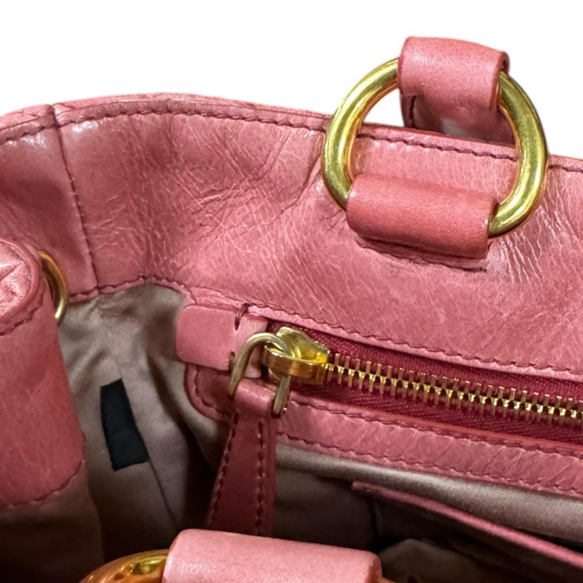 Miu Miu Pink Leather Shoulder Bag (Pre-Owned)